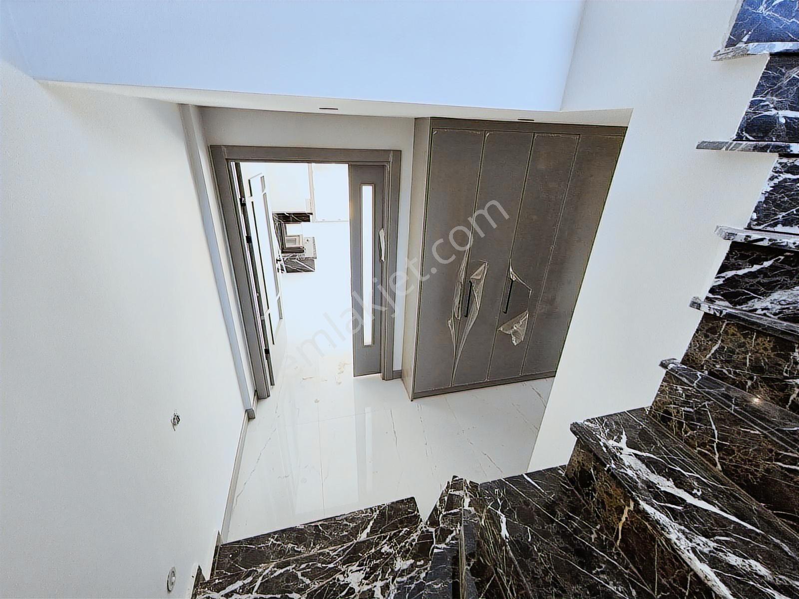 Remax Anka'dan Kumbaba'da Site İçerisinde 3+1 Satılık Villalar - Görsel 3