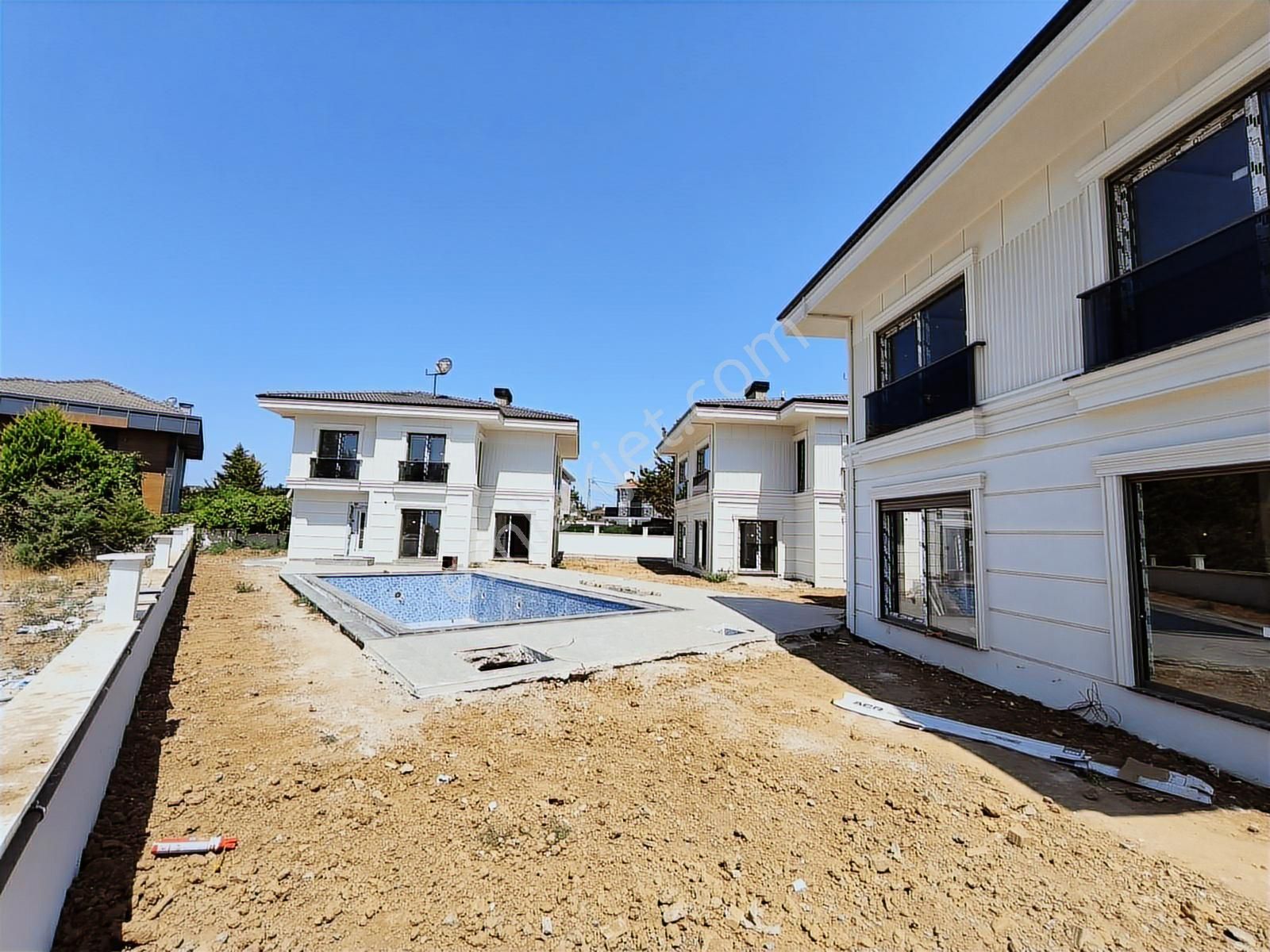 Remax Anka'dan Kumbaba'da Site İçerisinde 3+1 Satılık Villalar - Görsel 21