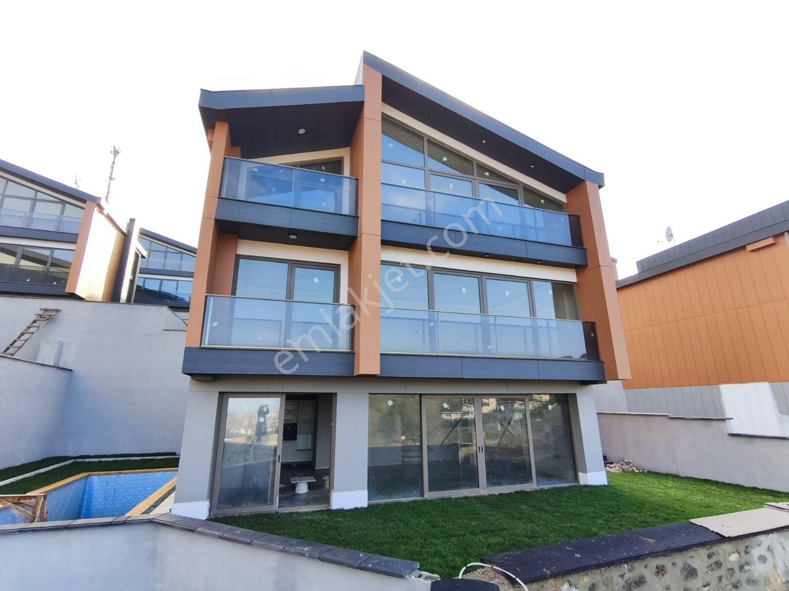 Remax Anka'dan Şile Kadraj'da Deniz Manzaralı 4+1 Havuzlu Villa - Görsel 27