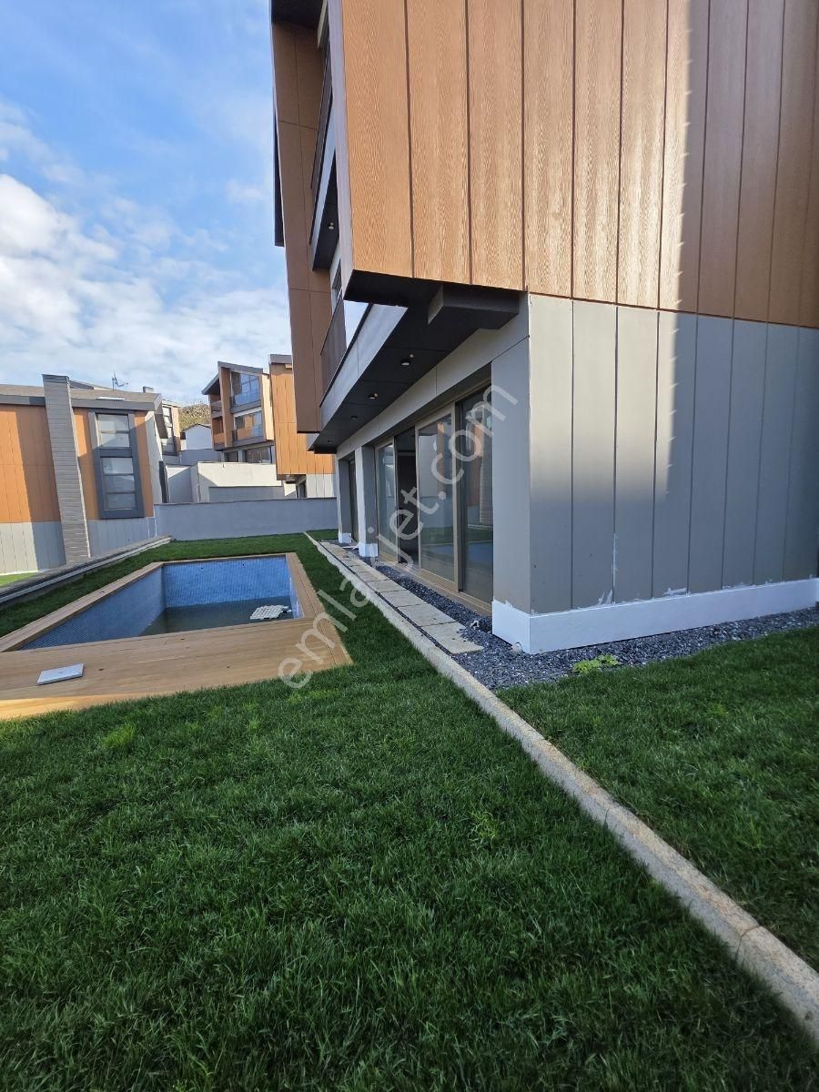 Remax Anka'dan Şile Kadraj'da Deniz Manzaralı 4+1 Havuzlu Villa - Görsel 12