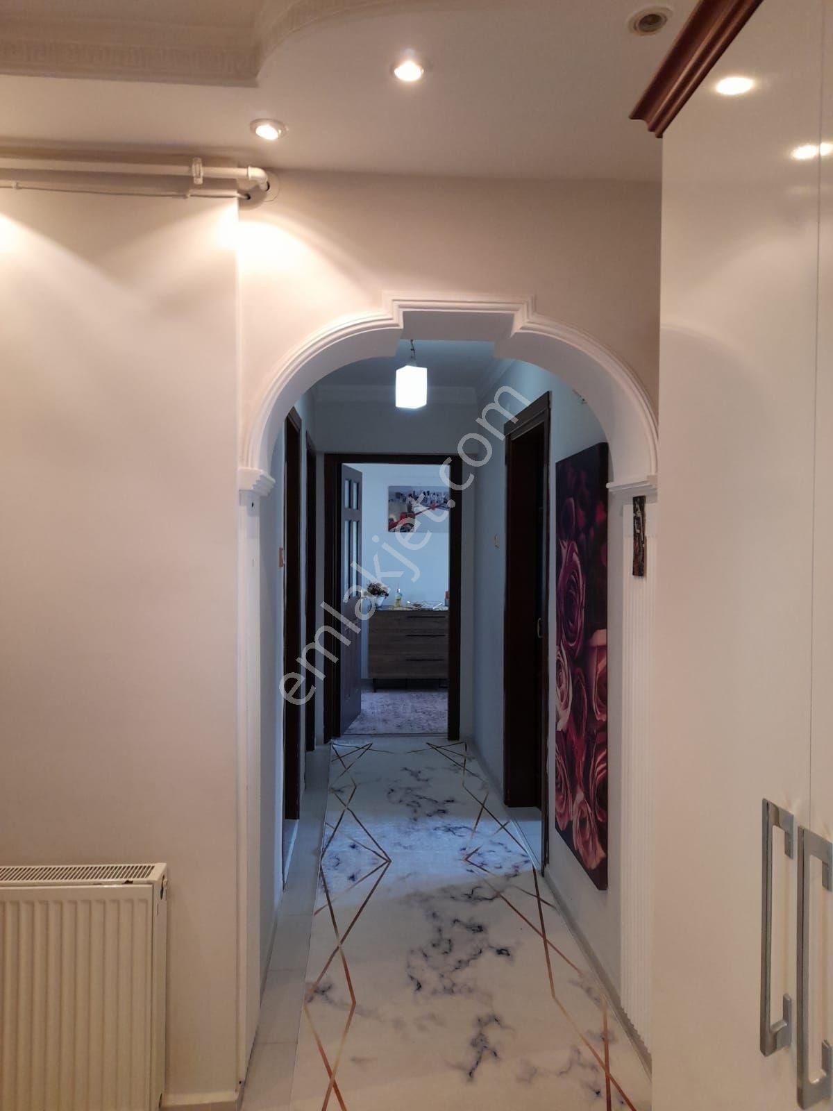 Cumhuriyet Mah 3+1doğalgazlı Merkezi Konumunda - Görsel 25