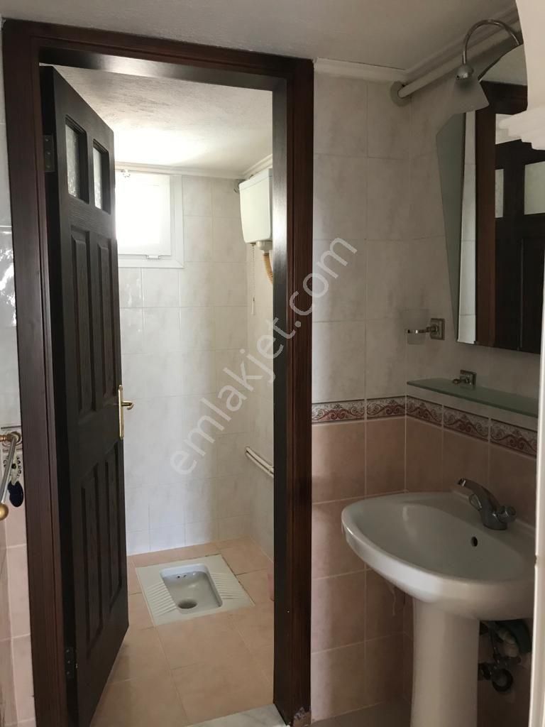 Cumhuriyet Mah 3+1doğalgazlı Merkezi Konumunda - Görsel 11