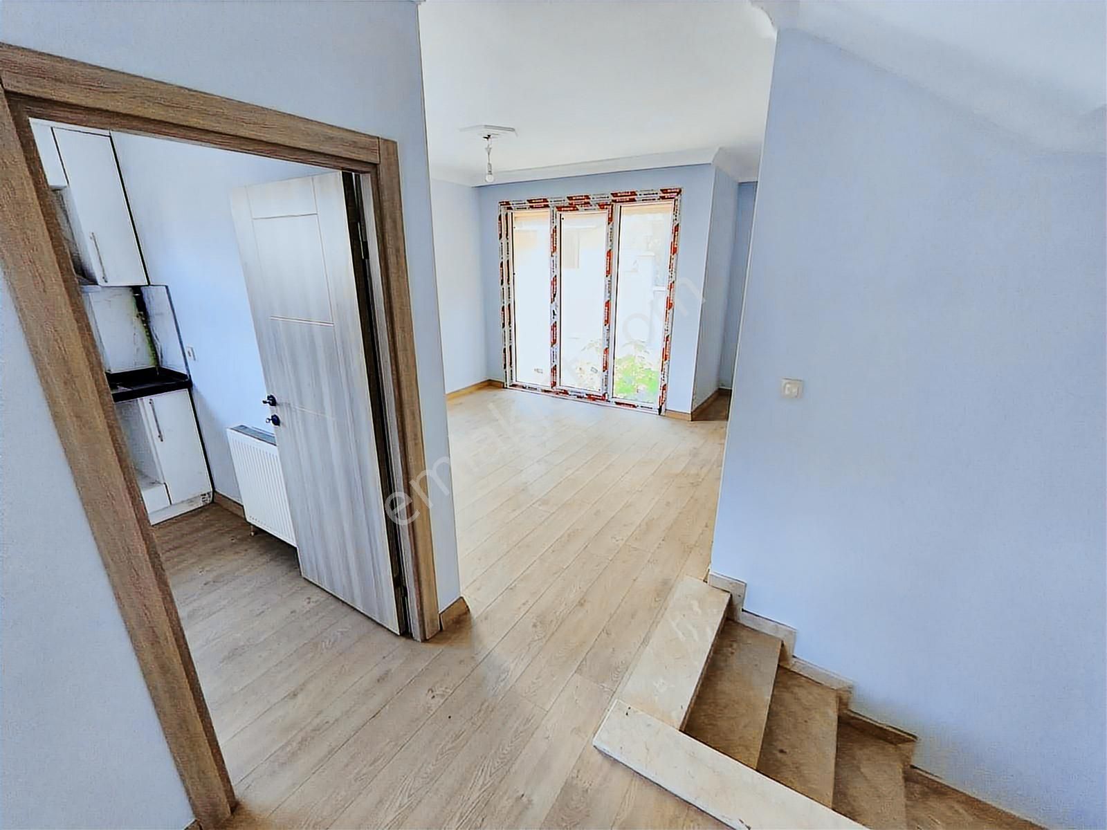Şile'de Denize Yürüme Mesafesinde 4+1 Müstakil Kiralık Villa - Görsel 3