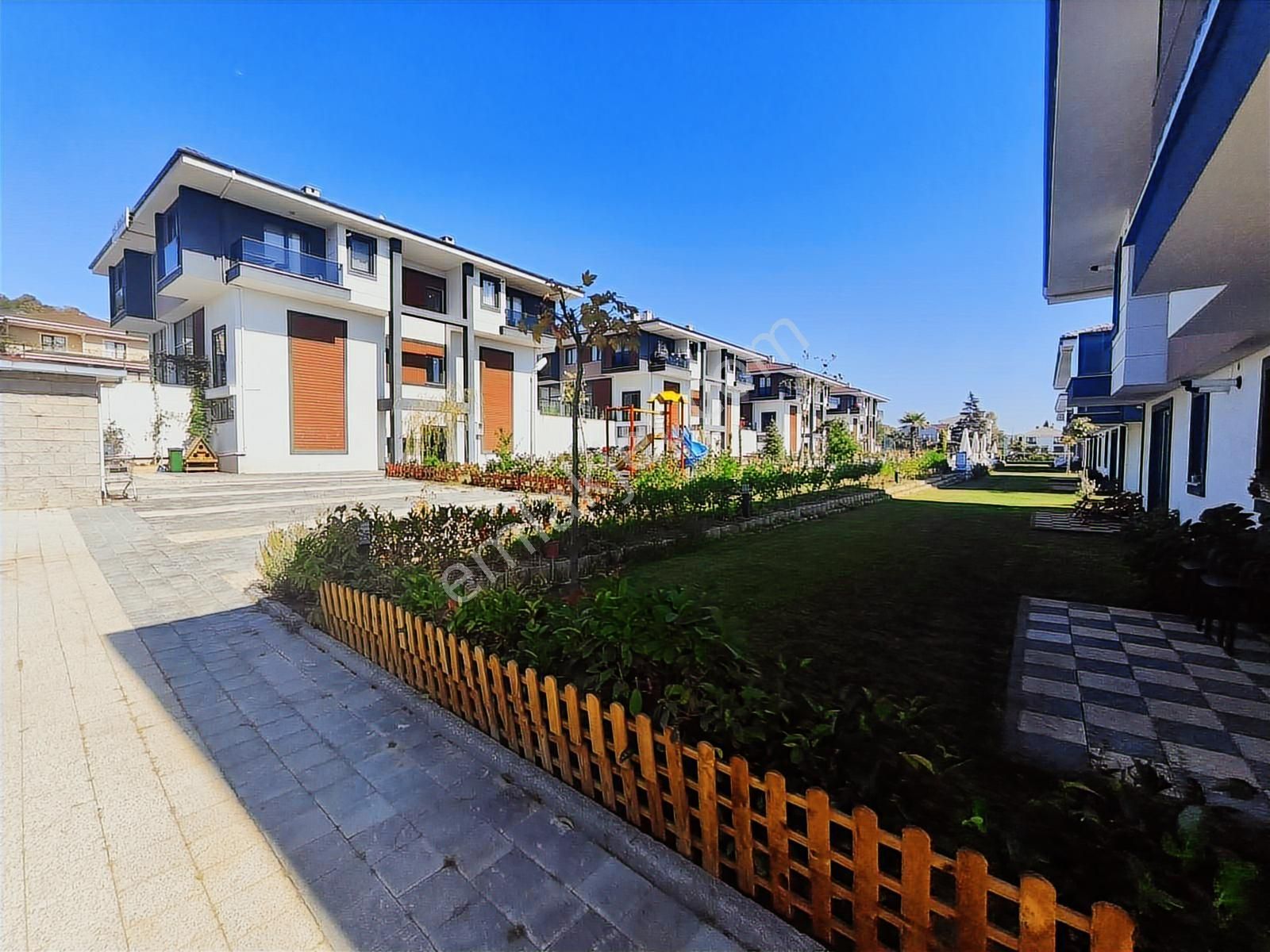 Şile Remax Anka'dan Site İçerisinde 1+1 Kiralık Daire - Görsel 11