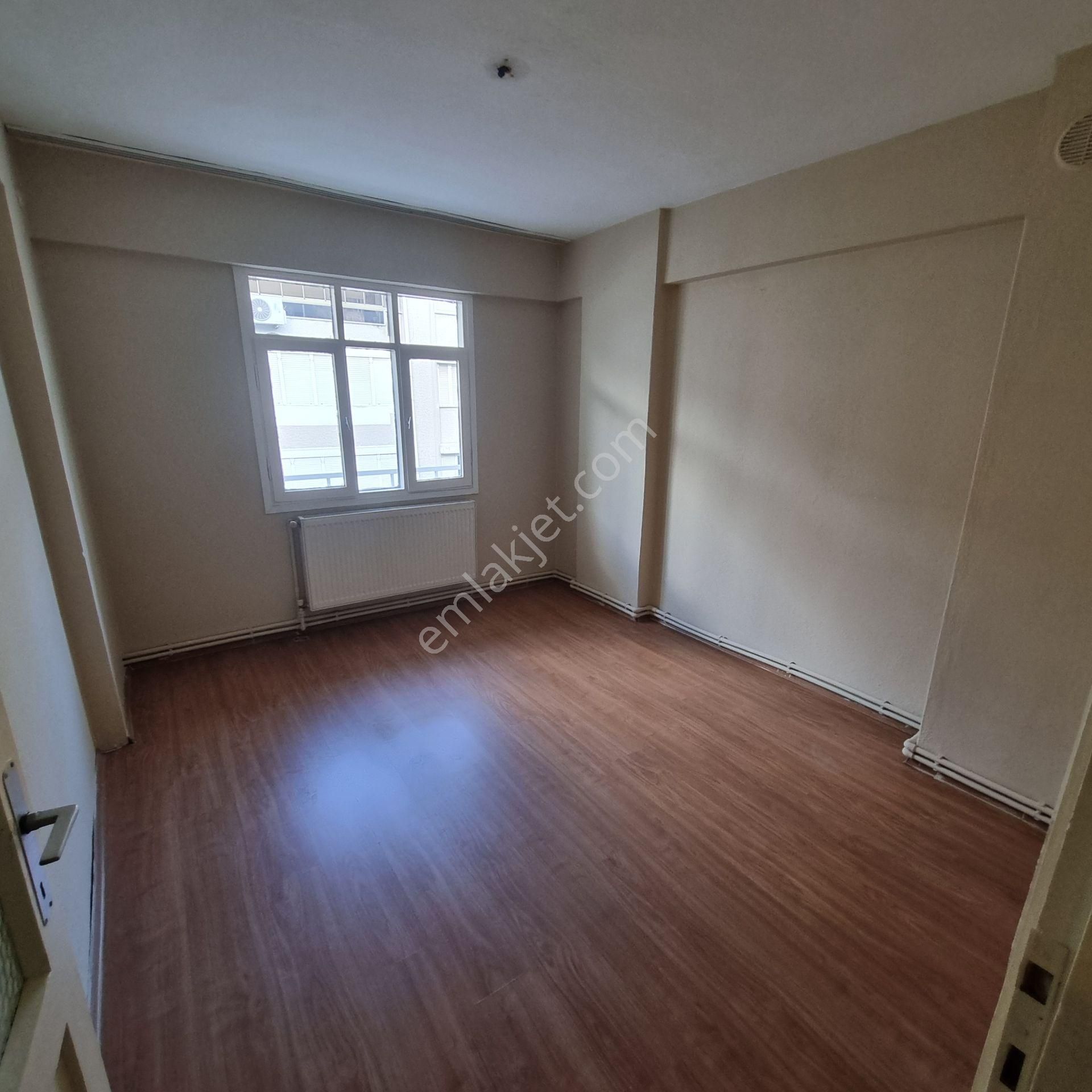 Buca Efeler Mahallesi’nde Merkezi Konumda 3+1 Kiralık Daire - Görsel 18