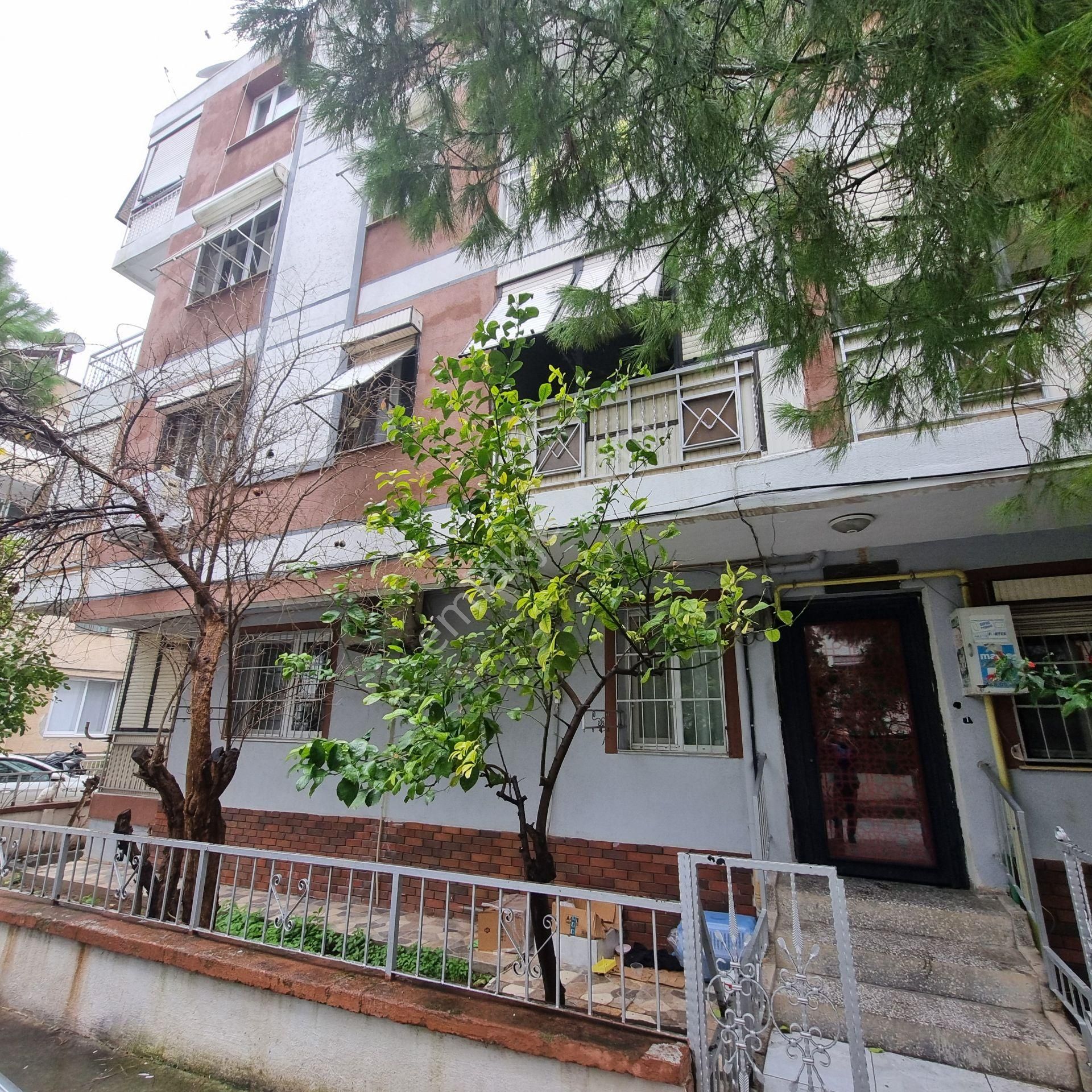 Buca Efeler Mahallesi’nde Merkezi Konumda 3+1 Kiralık Daire - Görsel 4