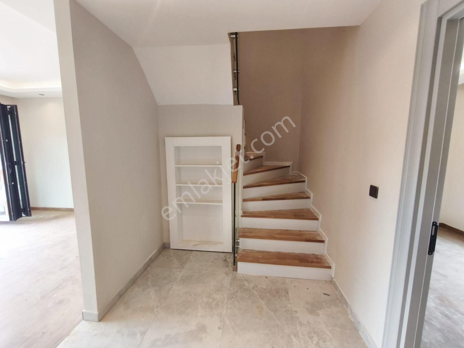 Remax Anka'dan Çavuş'ta Satılık Müstakil Bahçeli 3+1 İkiz Villa - Görsel 27