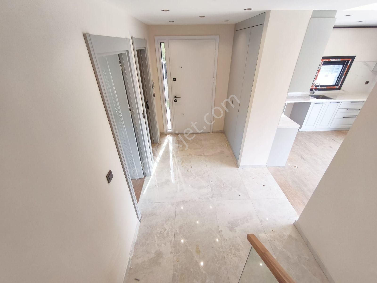 Remax Anka'dan Çavuş'ta Satılık Müstakil Bahçeli 3+1 İkiz Villa - Görsel 22