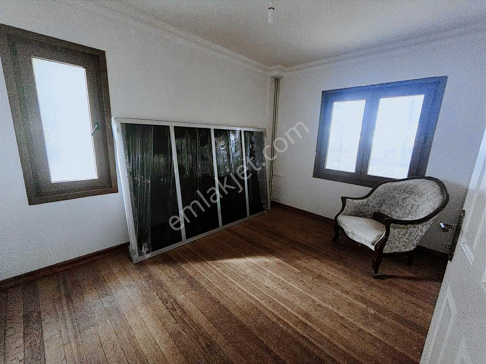 Şile Sahilköy'de Denize Komşu Sitede 480m2 5+2 Satılık Villa - Görsel 28