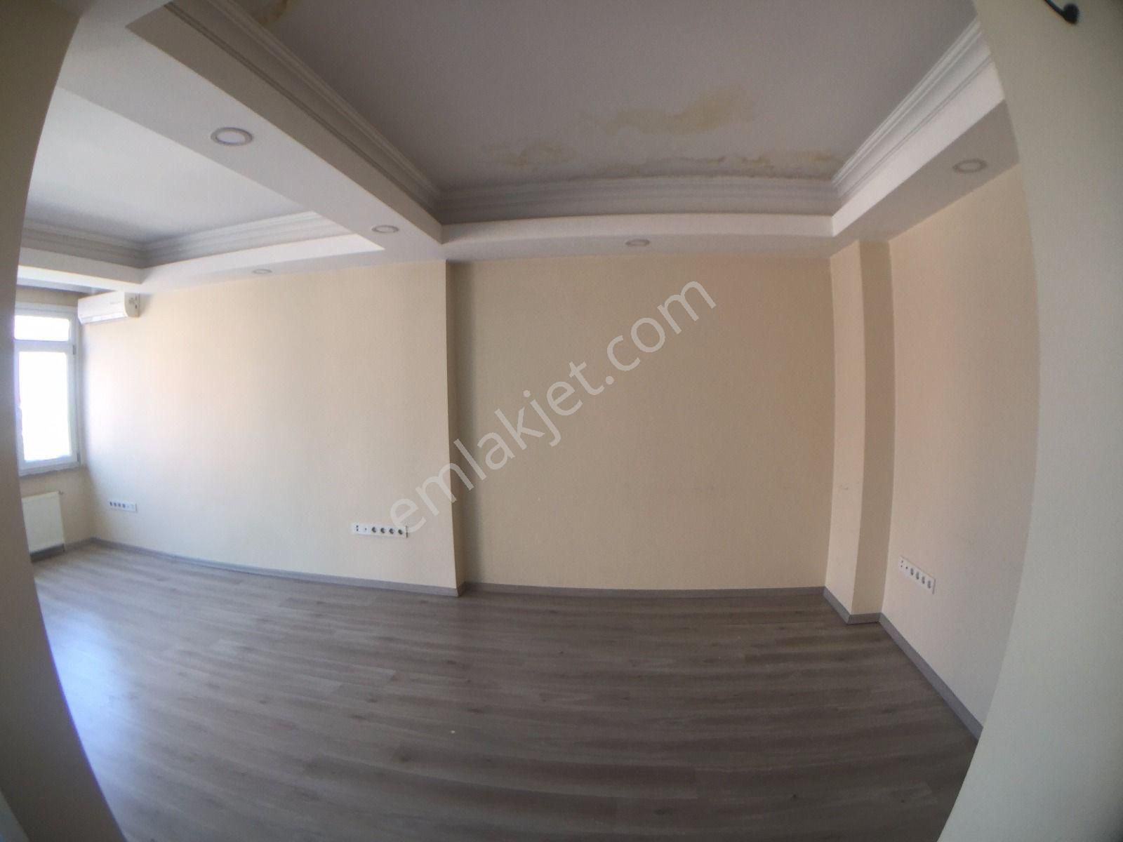 Samatya’da Full Deniz Manzaralı Yenilenmiş 2+1 100m2 Daire - Görsel 15