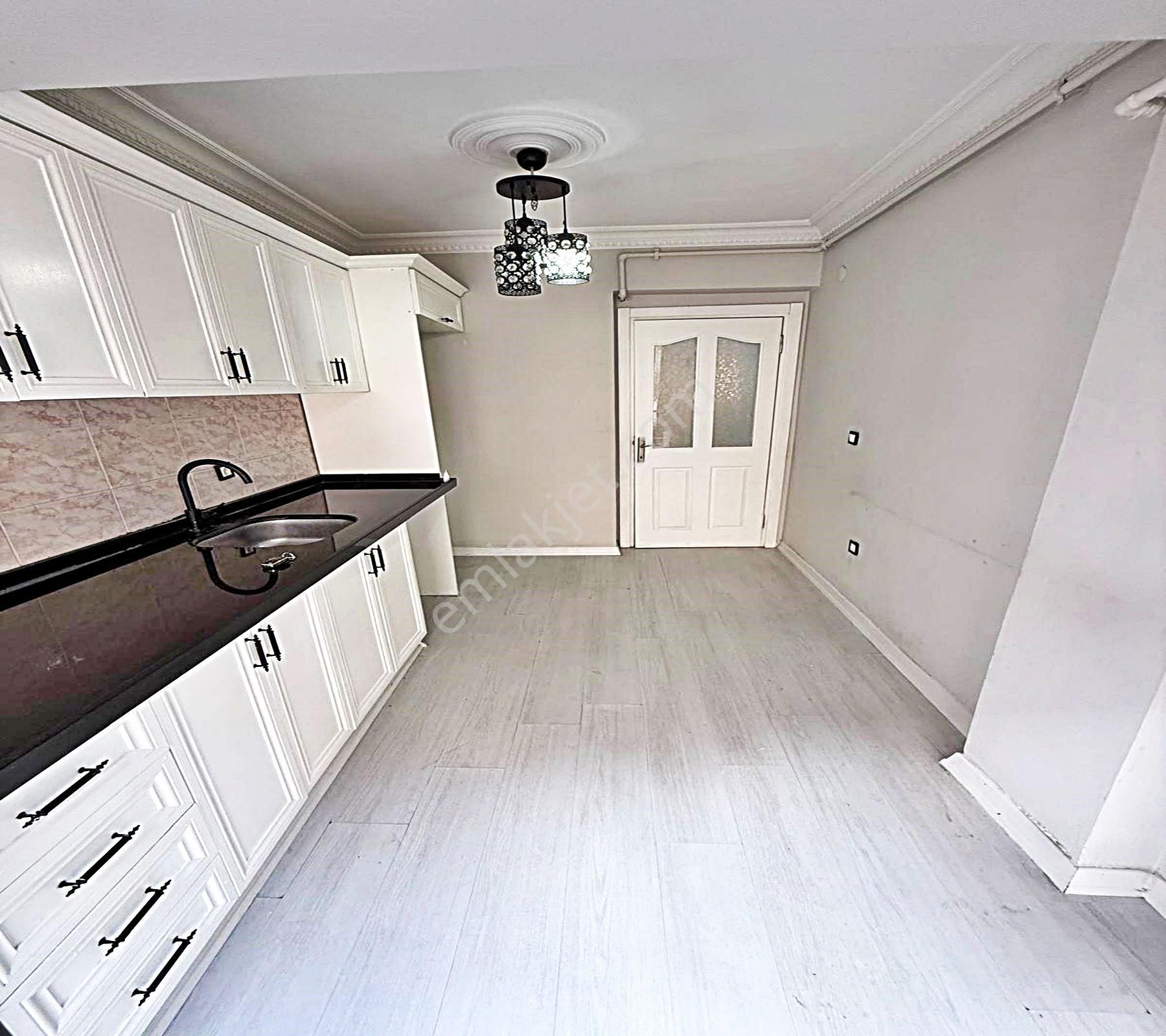 Metrobüse 5 Dk 2+1 Temiz Sorunsuz Merkezi Konum Satılık Daire - Görsel 4