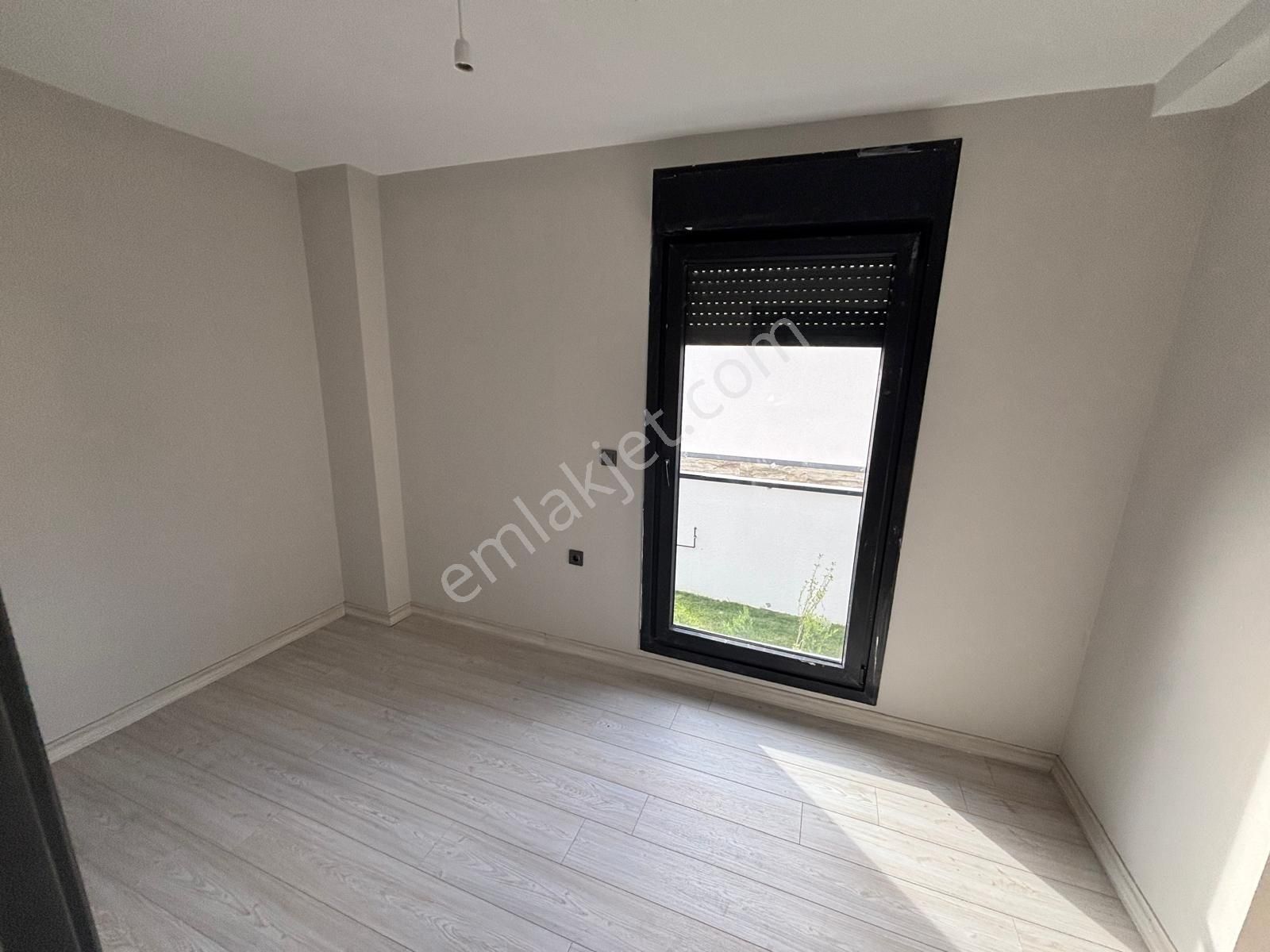 Şile'de Butik Sitede Müstakil Bahceli Kiralık 3+1 Villa - Görsel 4