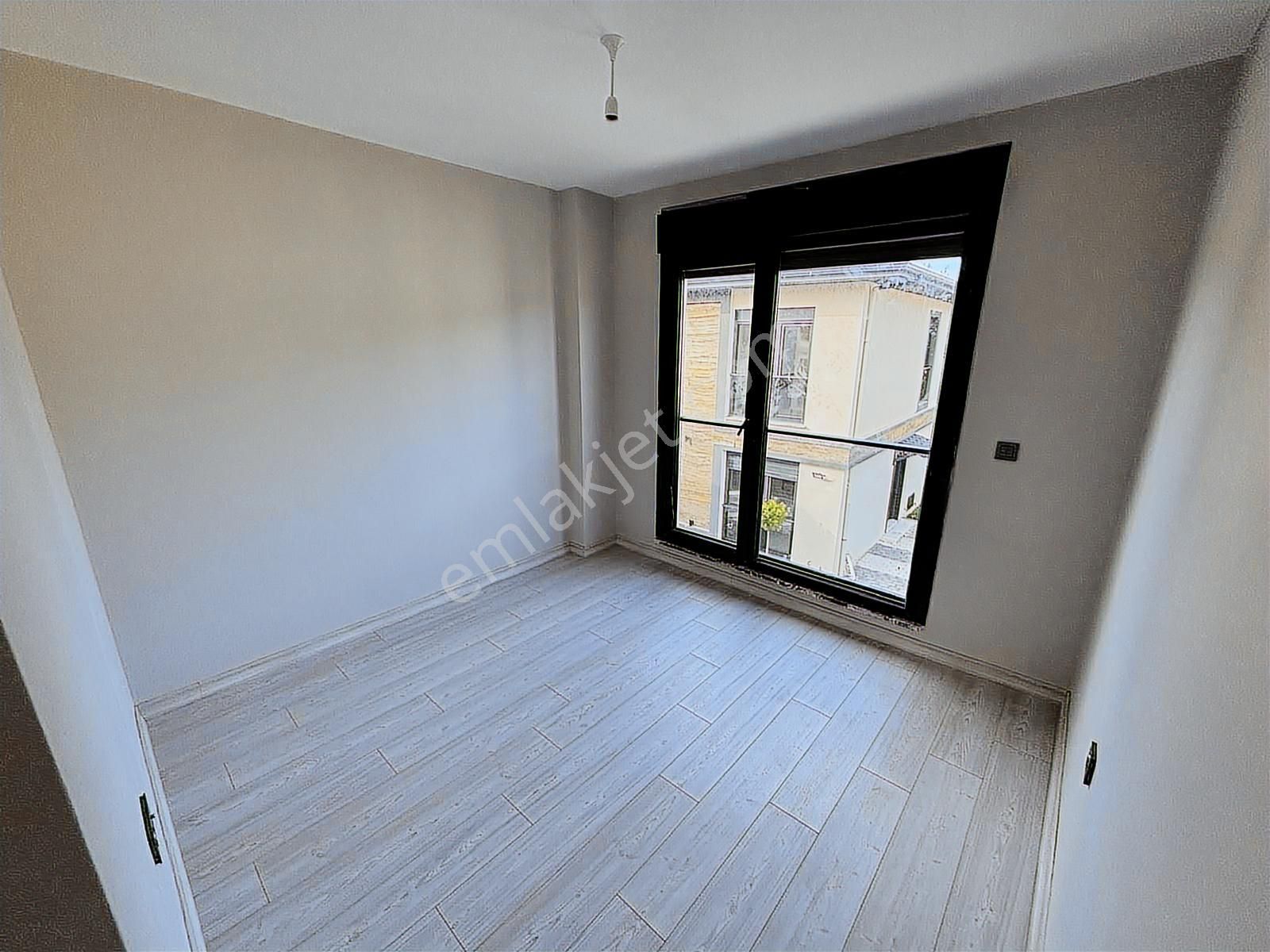 Şile'de Butik Sitede Müstakil Bahceli Kiralık 3+1 Villa - Görsel 12
