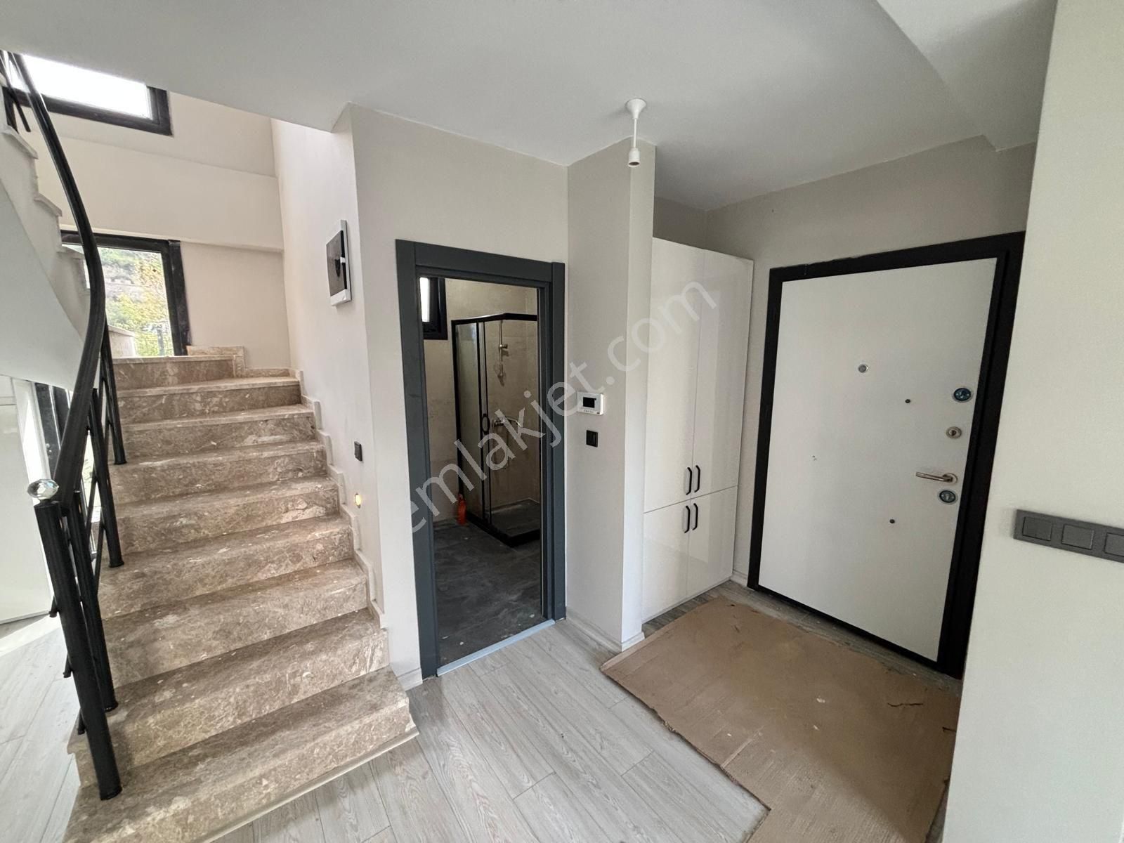 Şile'de Müstakil Bahçeli Satılık 3+1 Villa - Görsel 20