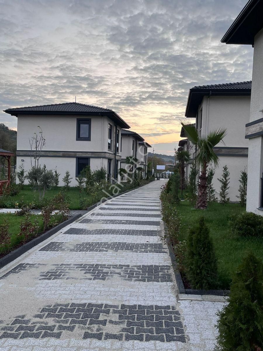 Şile'de Müstakil Bahçeli Satılık 3+1 Villa - Görsel 11