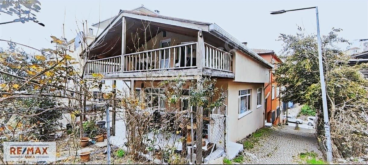 Şile Merkezde 5 Daire Yapilabilecek 3+1 Satılık Mülk