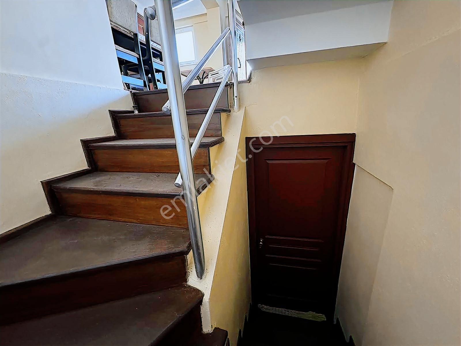 Remax Anka'dan Satılık Salkım Sitesinde Bakımlı Villa - Görsel 2