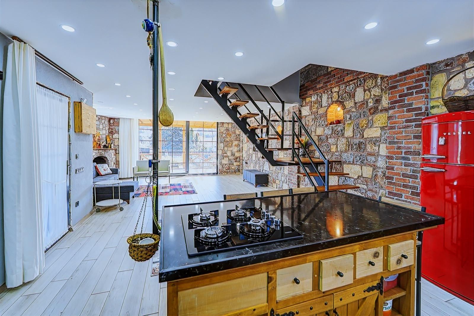 Remax Anka' Dan Kabakoz Da Otantik Taş Villa - Görsel 23