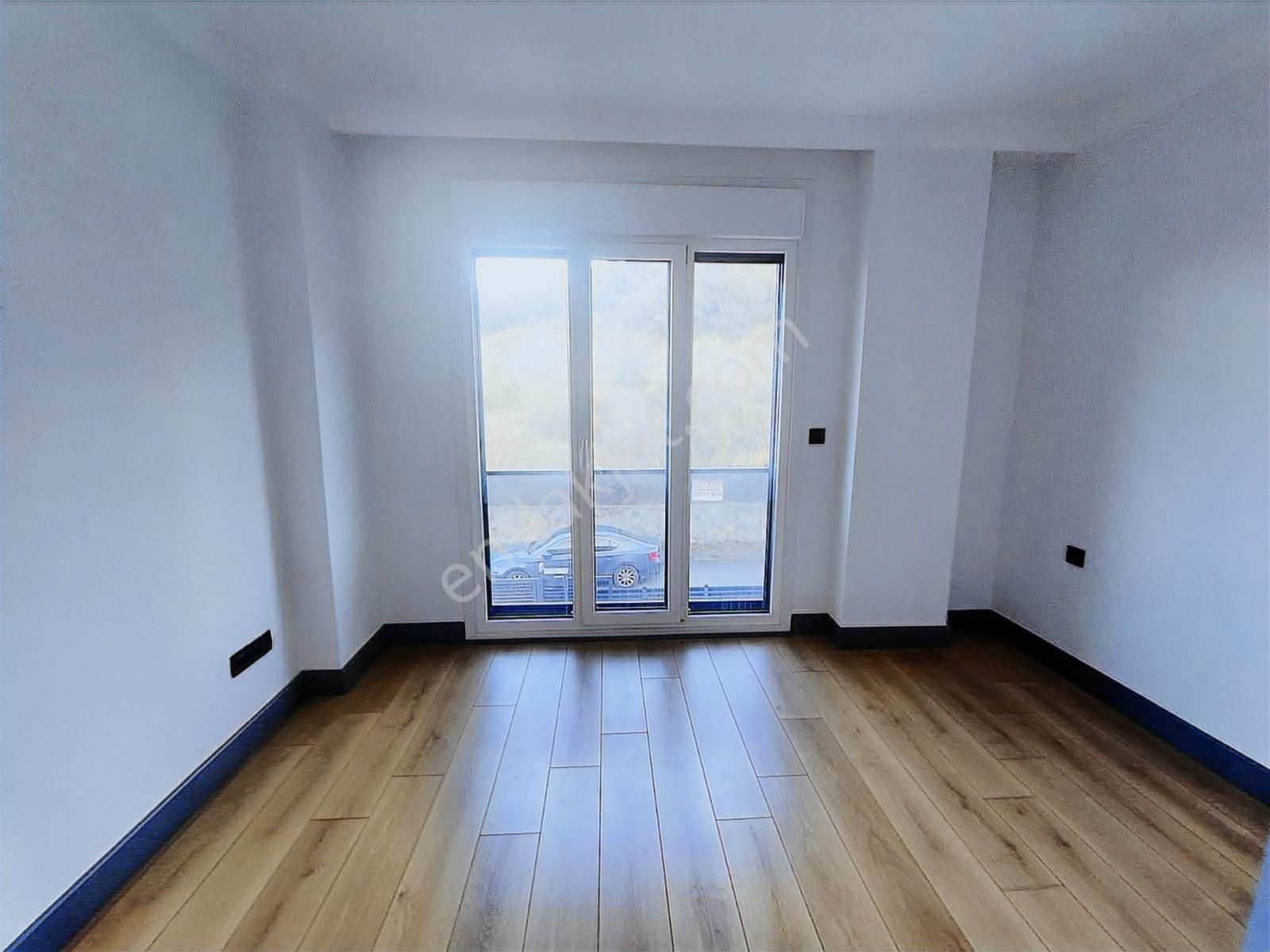 Şile'de 440m2 Arsa İçerisinde Müstakil Havuzlu 4+1 Satılık Villa - Görsel 13