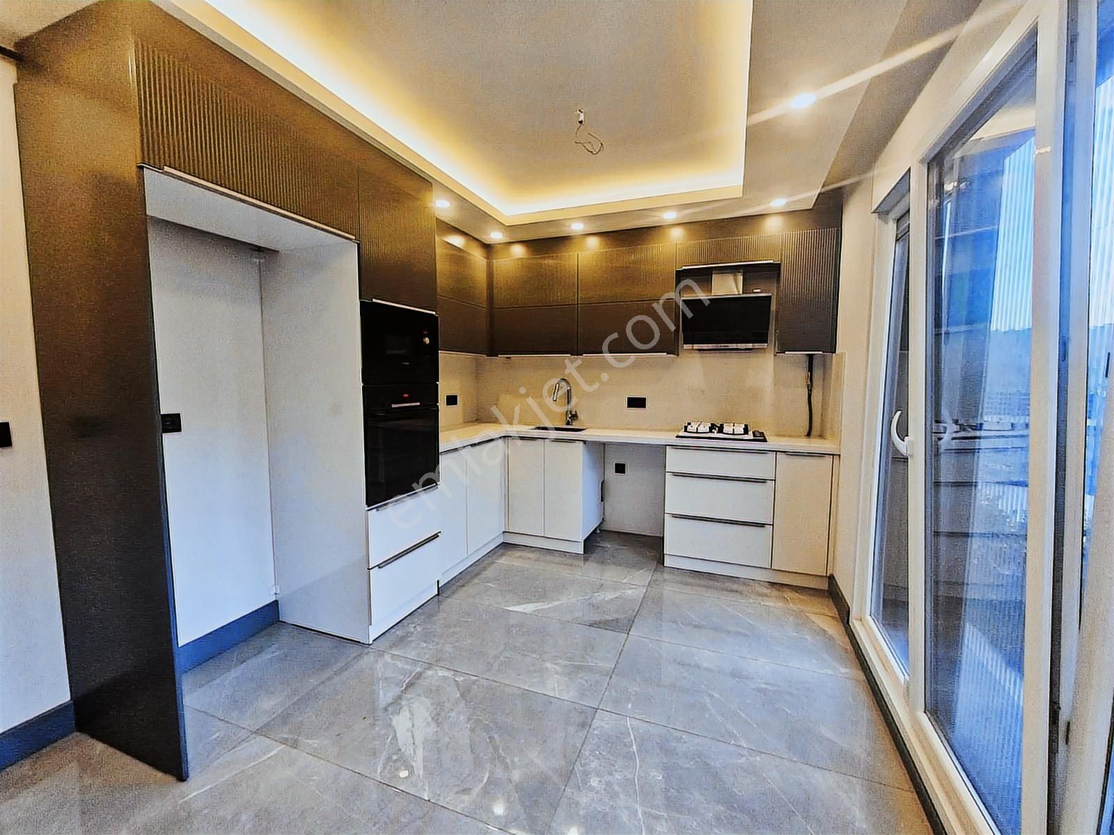 Şile'de 440m2 Arsa İçerisinde Müstakil Havuzlu 4+1 Satılık Villa - Görsel 8