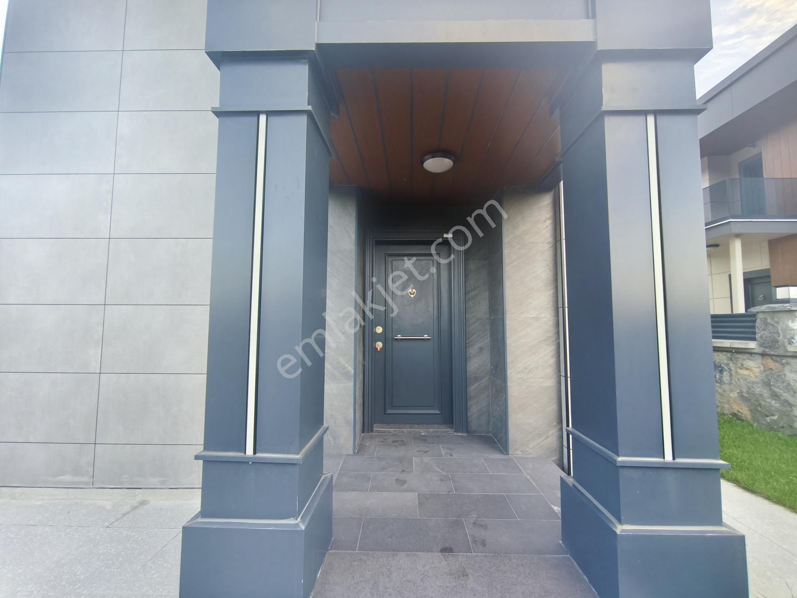 Şile'de 440m2 Arsa İçerisinde Müstakil Havuzlu 4+1 Satılık Villa - Görsel 27