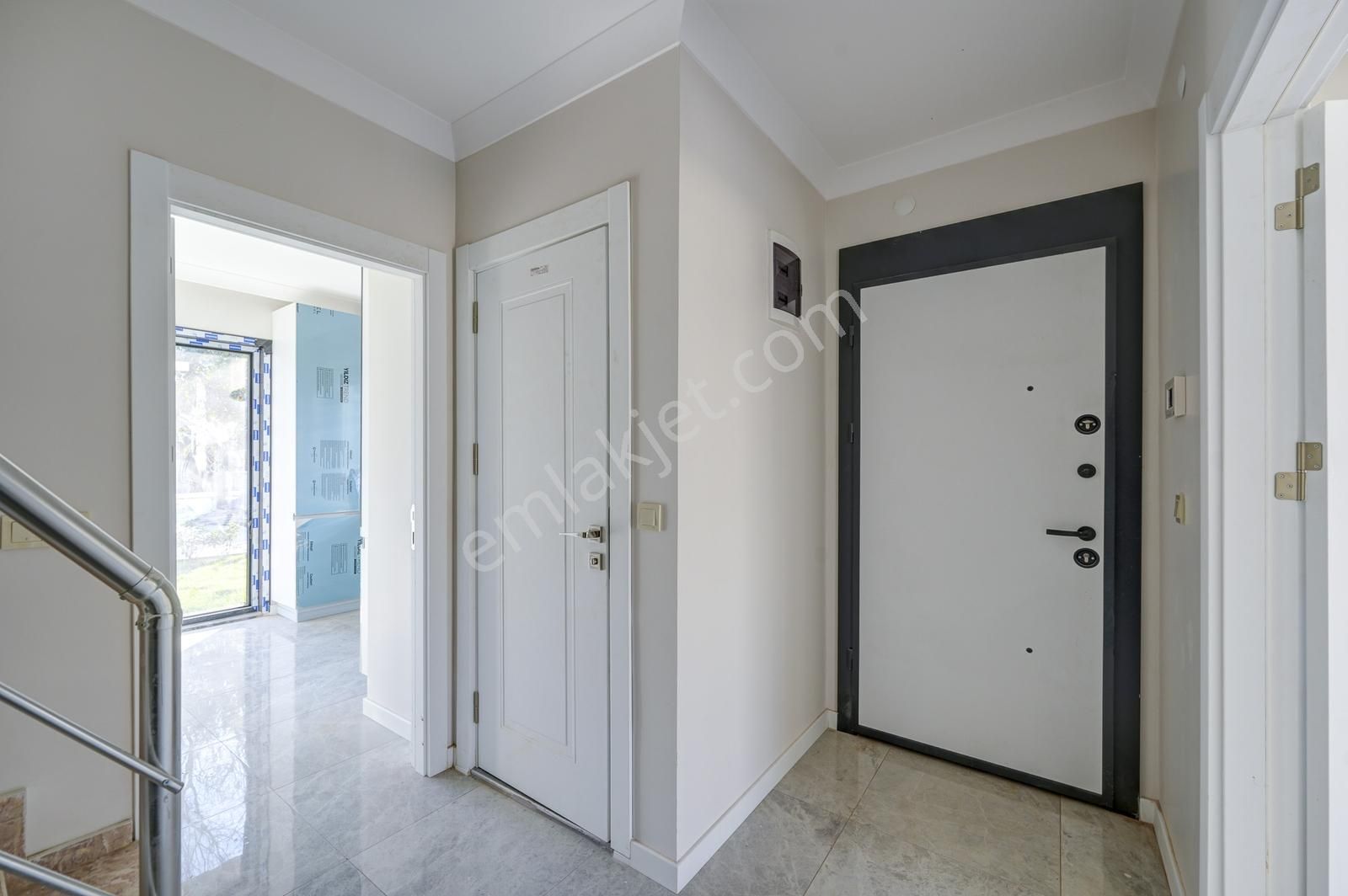 Remax Anka'dan Ahmetli Projemizdeki Son Villa Sahibini Bekliyor - Görsel 10