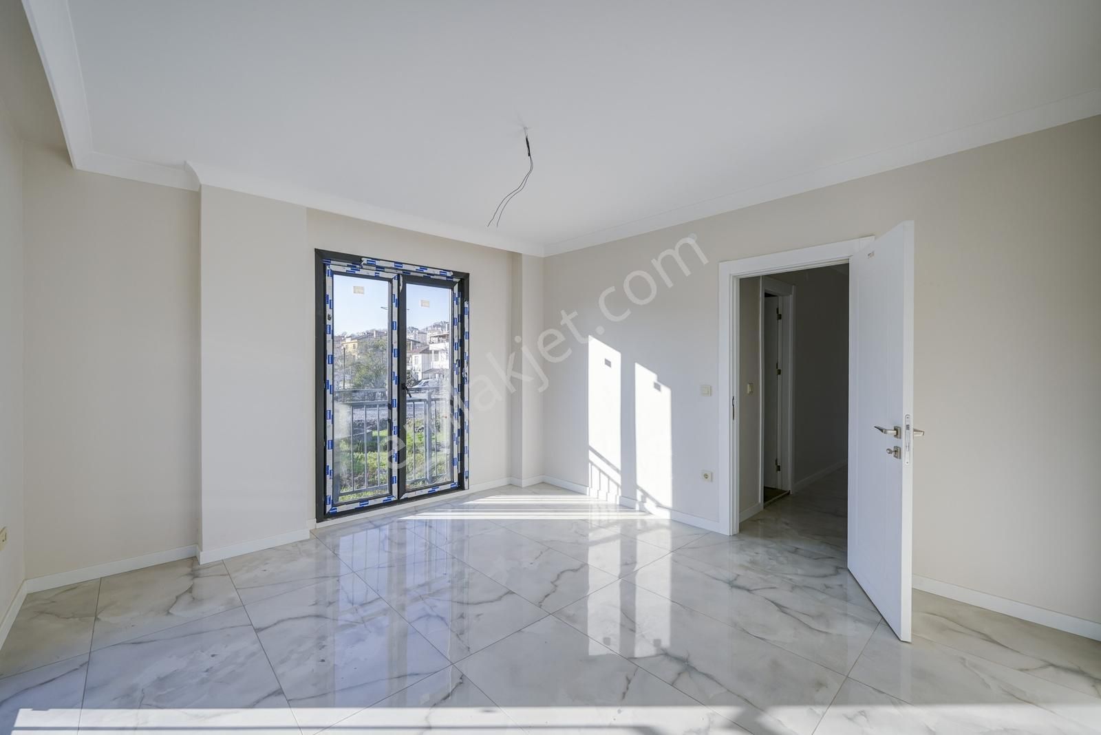 Remax Anka'dan Ahmetli Projemizdeki Son Villa Sahibini Bekliyor - Görsel 6