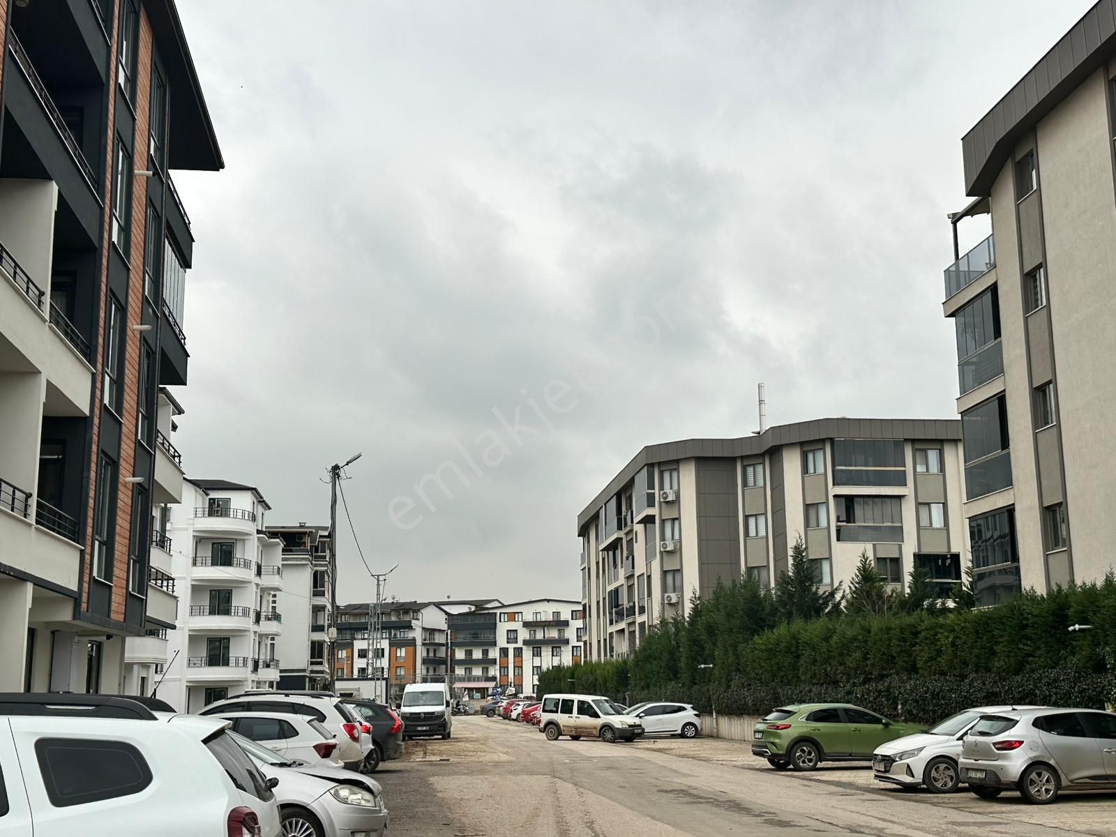 Remax Palas'tan Kartepe Dumlupınar Mah.3+1 Satılık Daire - Görsel 12