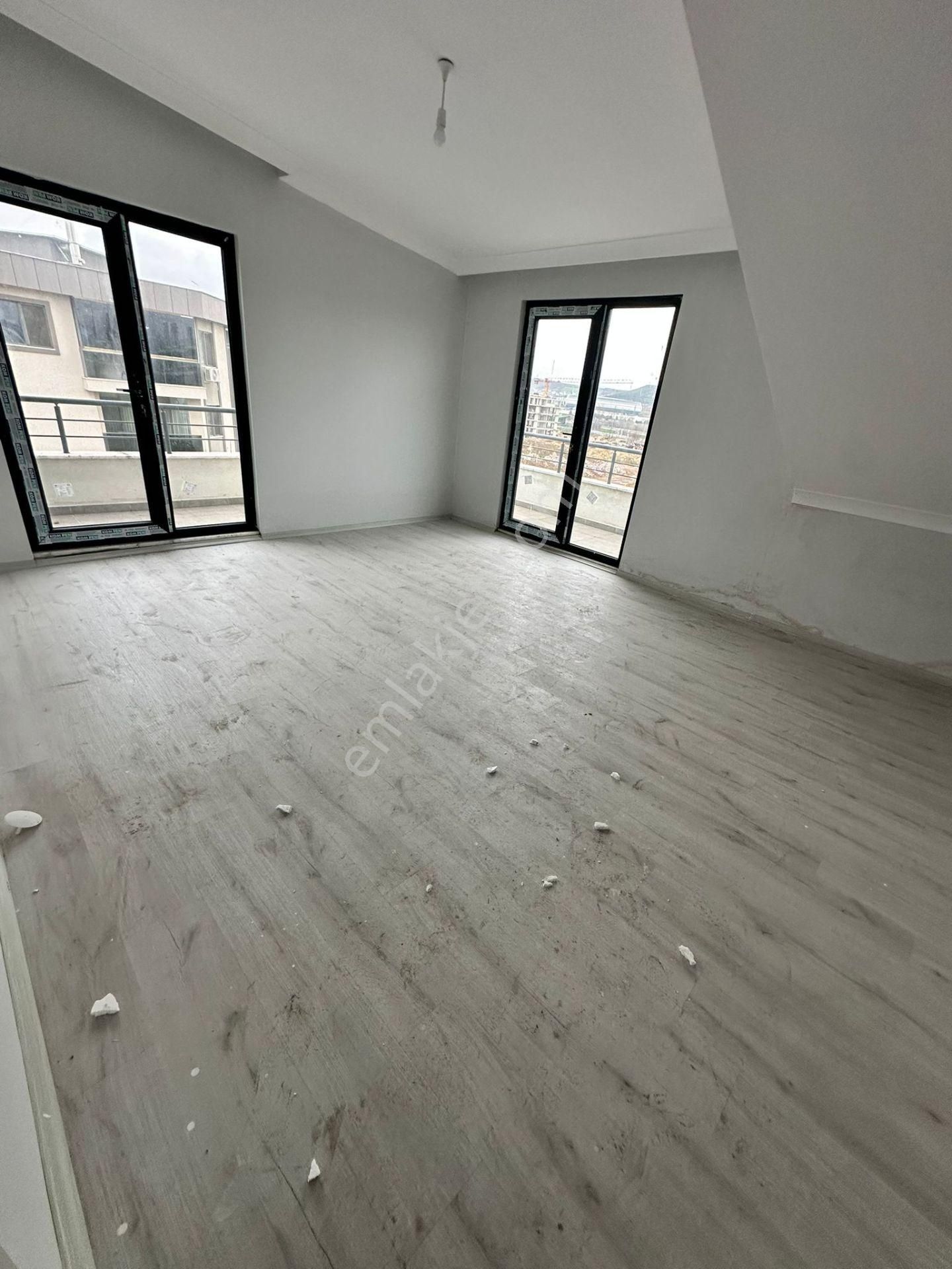 Remax Palas'tan Kartepe Dumlupınar Mah.3+1 Satılık Daire - Görsel 26