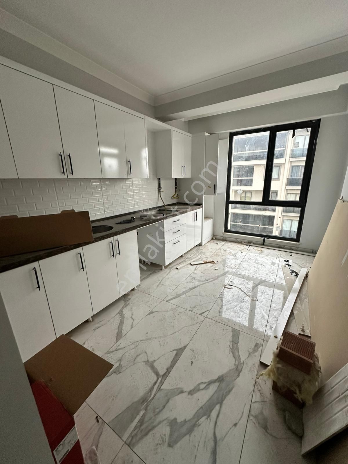 Remax Palas'tan Kartepe Dumlupınar Mah.3+1 Satılık Daire - Görsel 8