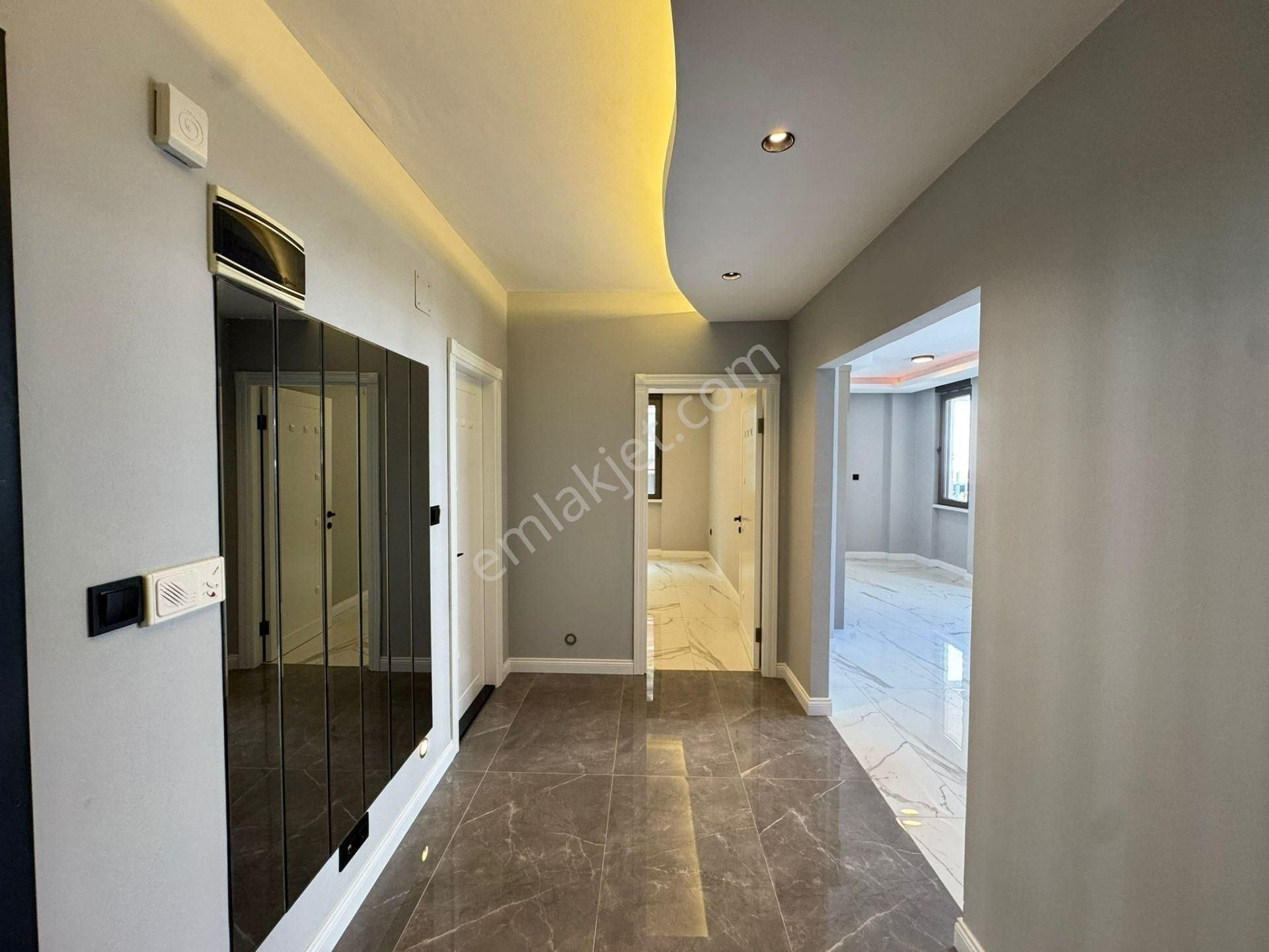Alanya Oba Gölde Denize 250 Metre – Full Renovasyonlu 1+1 Daire - Görsel 14