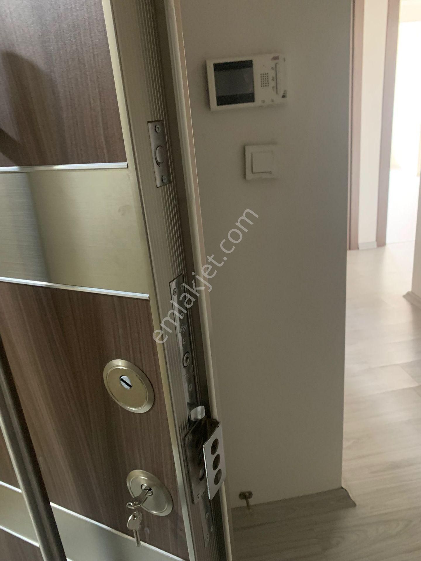 Ertuğrulgazi Mah. Salı Pazarın Yanı Geniş Daire - Görsel 33