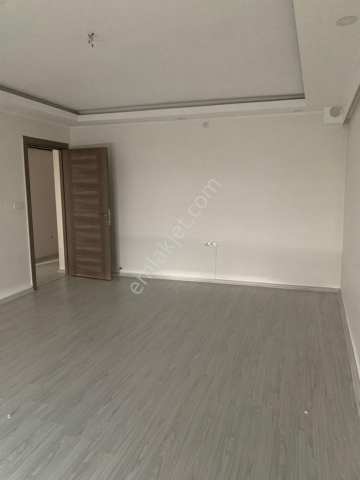 Ertuğrulgazi Mah. Salı Pazarın Yanı Geniş Daire - Görsel 13