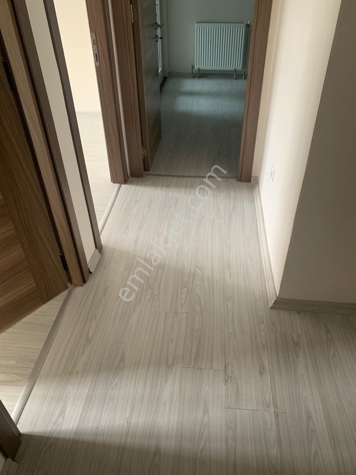 Ertuğrulgazi Mah. Salı Pazarın Yanı Geniş Daire - Görsel 22