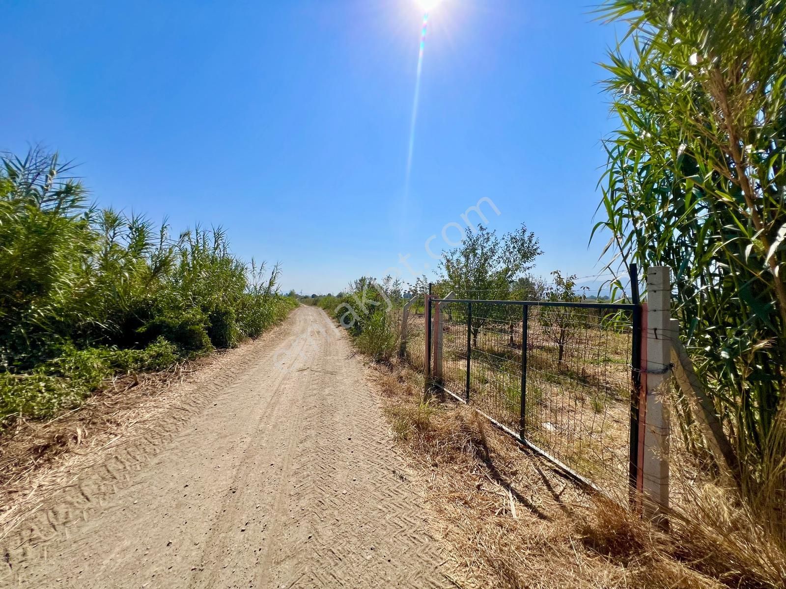 İzmir Torbalı Gold Emlaktan Kızılcaovada Satılık Tarla - Görsel 6