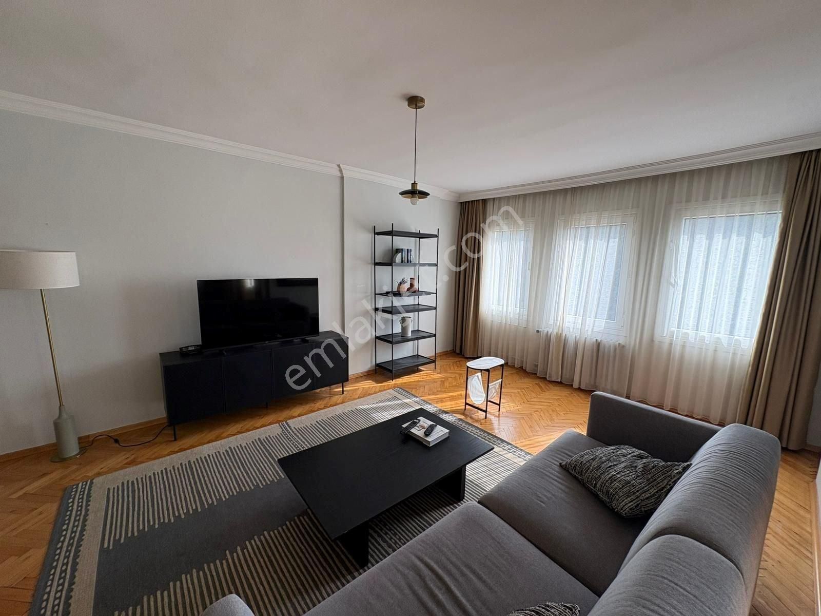 Ulus Noterler Sitesi'nde 3+1 Eşyalı Kiralık Daire - Görsel 6