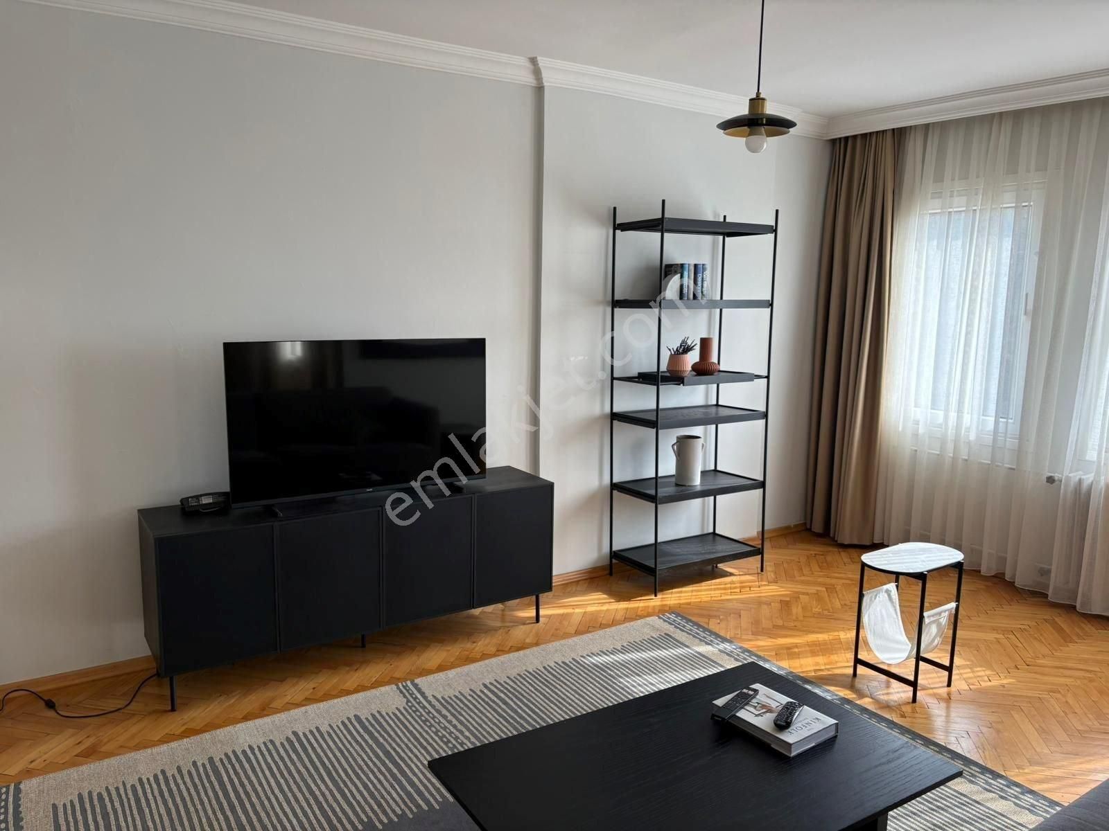 Ulus Noterler Sitesi'nde 3+1 Eşyalı Kiralık Daire - Görsel 4