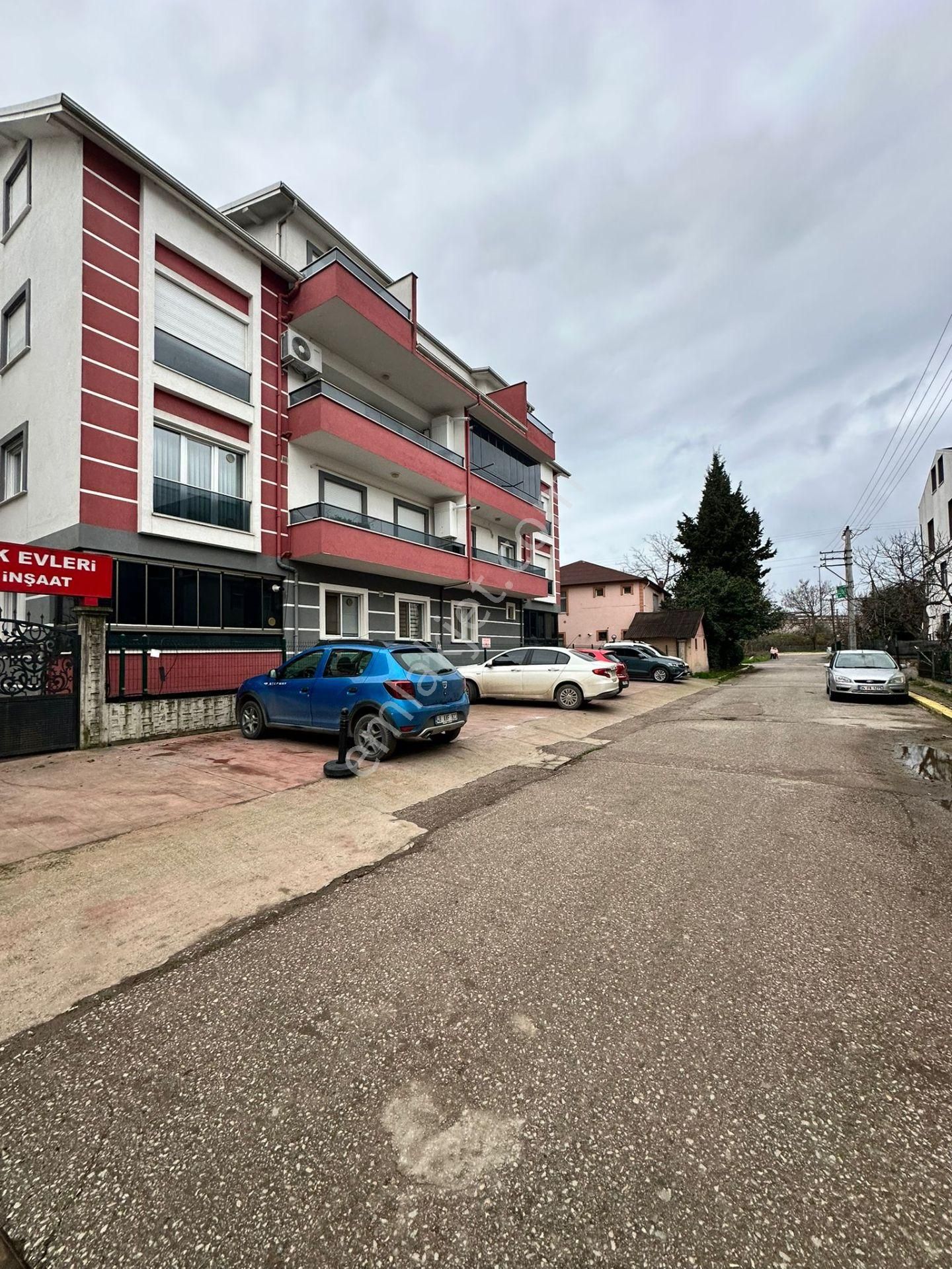 Remax Palas'tan Kartepe Ertuğrulgazi Mah.3+1satılık Daire - Görsel 34