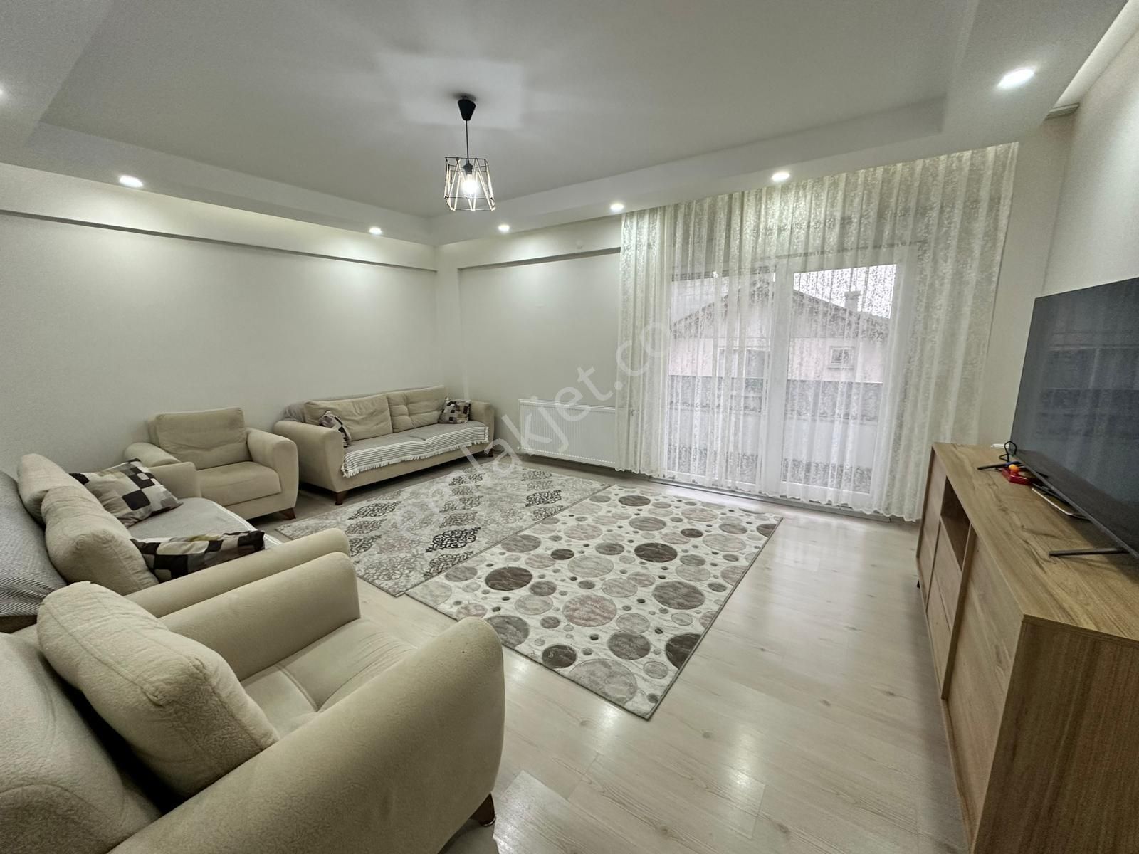Remax Palas'tan Kartepe Ertuğrulgazi Mah.3+1satılık Daire - Görsel 2