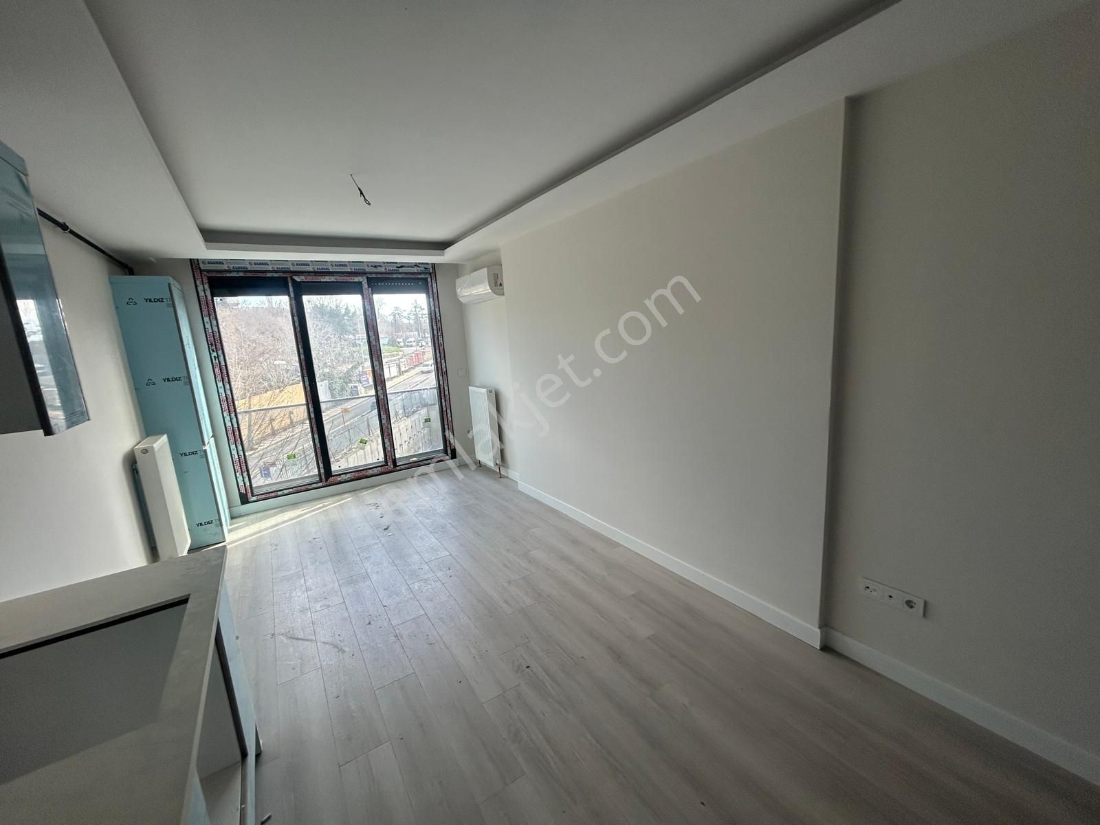 Üsküdar Altunizade 1+1 Site Ara Kat Satılık Daire - Görsel 4