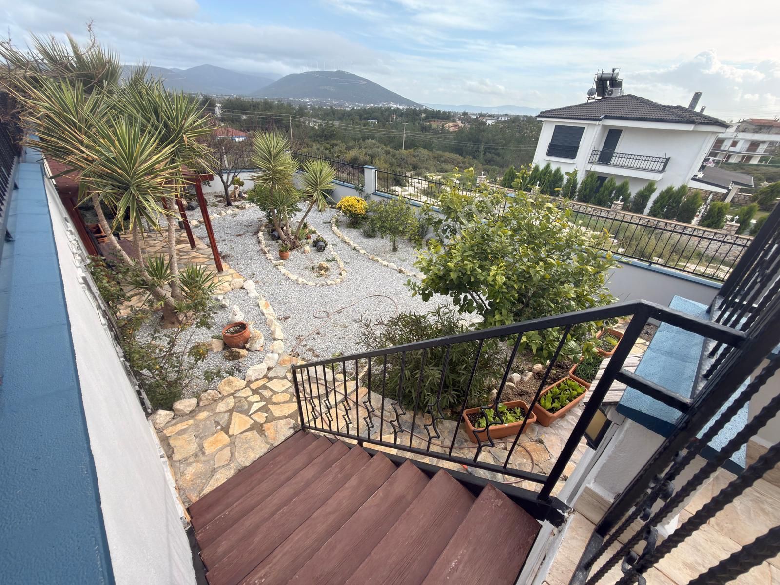 Didim Seyrantepe’de 600m2 Arsa İçinde Havuzlu Müstakil Villa - Görsel 15