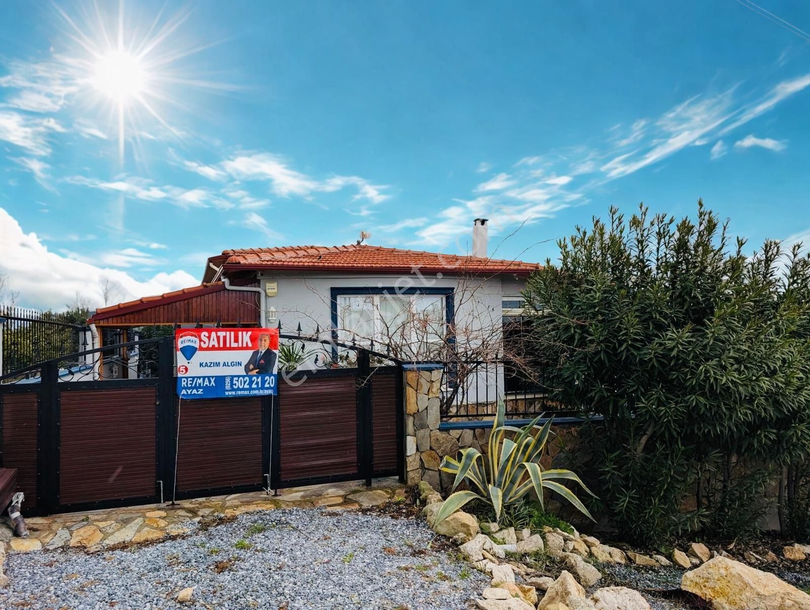 Didim Seyrantepe’de 600m2 Arsa İçinde Havuzlu Müstakil Villa