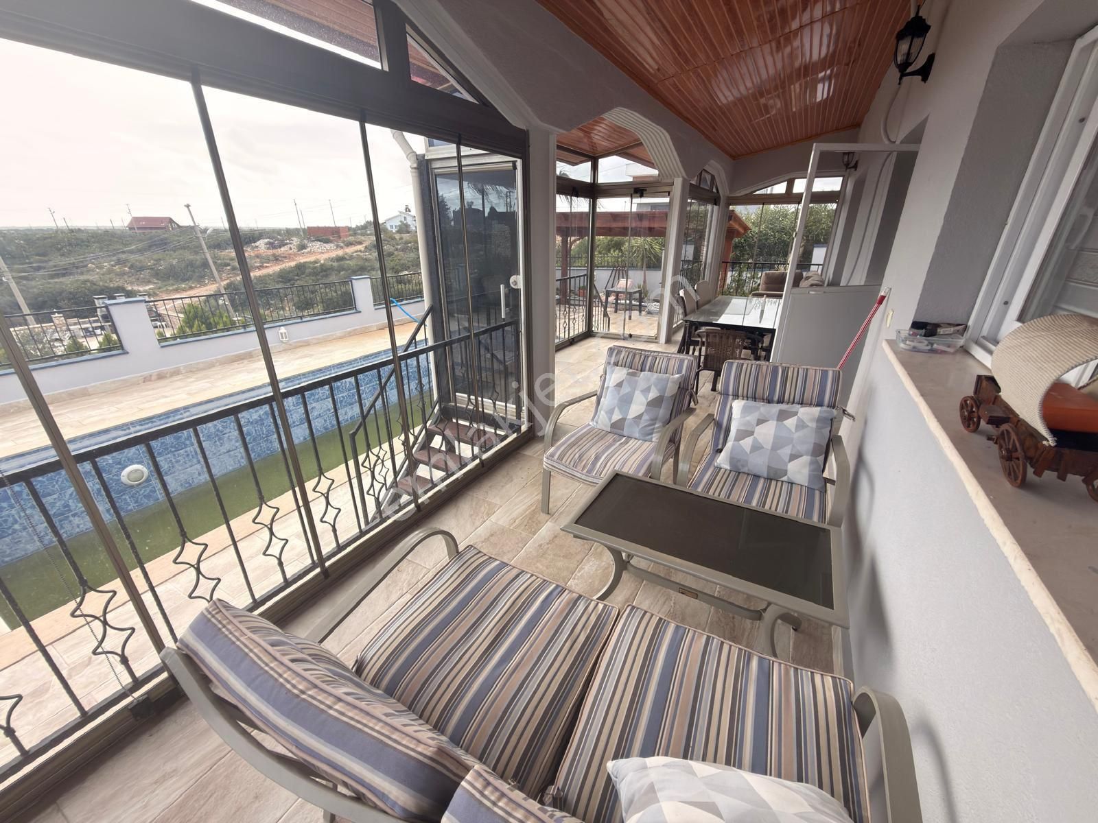 Didim Seyrantepe’de 600m2 Arsa İçinde Havuzlu Müstakil Villa - Görsel 25