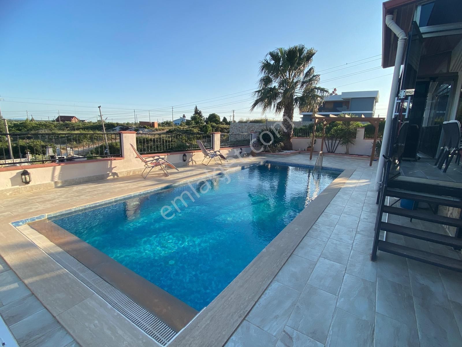 Didim Seyrantepe’de 600m2 Arsa İçinde Havuzlu Müstakil Villa - Görsel 6