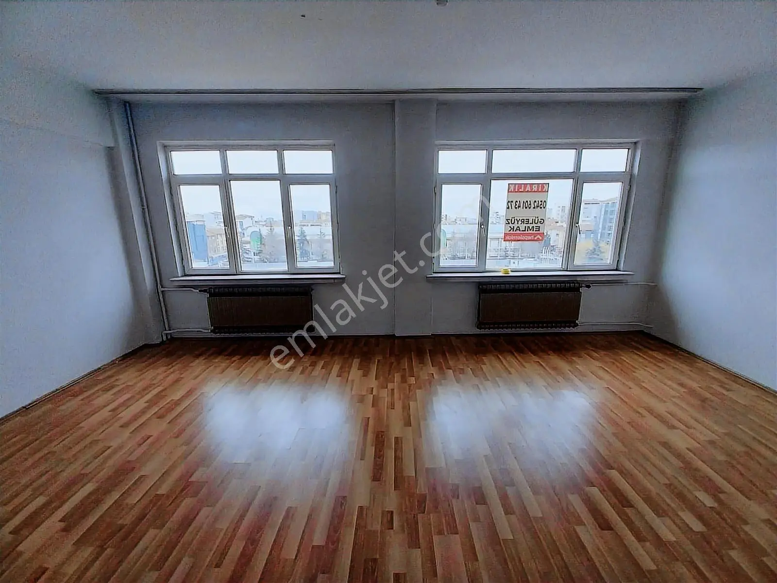 Kurtuluş Balkonlu Geniş 2+1 Kiralık Daire