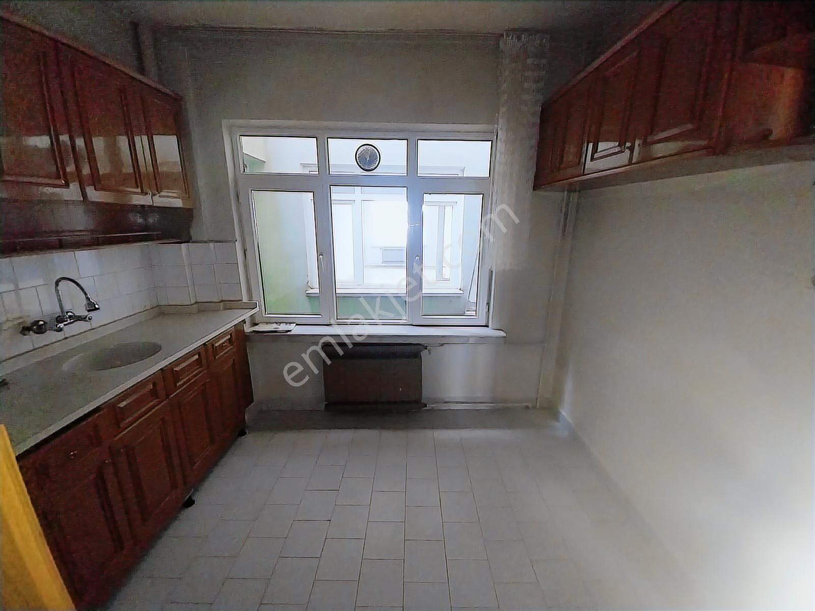 Kurtuluş Balkonlu Geniş 2+1 Kiralık Daire - Görsel 7