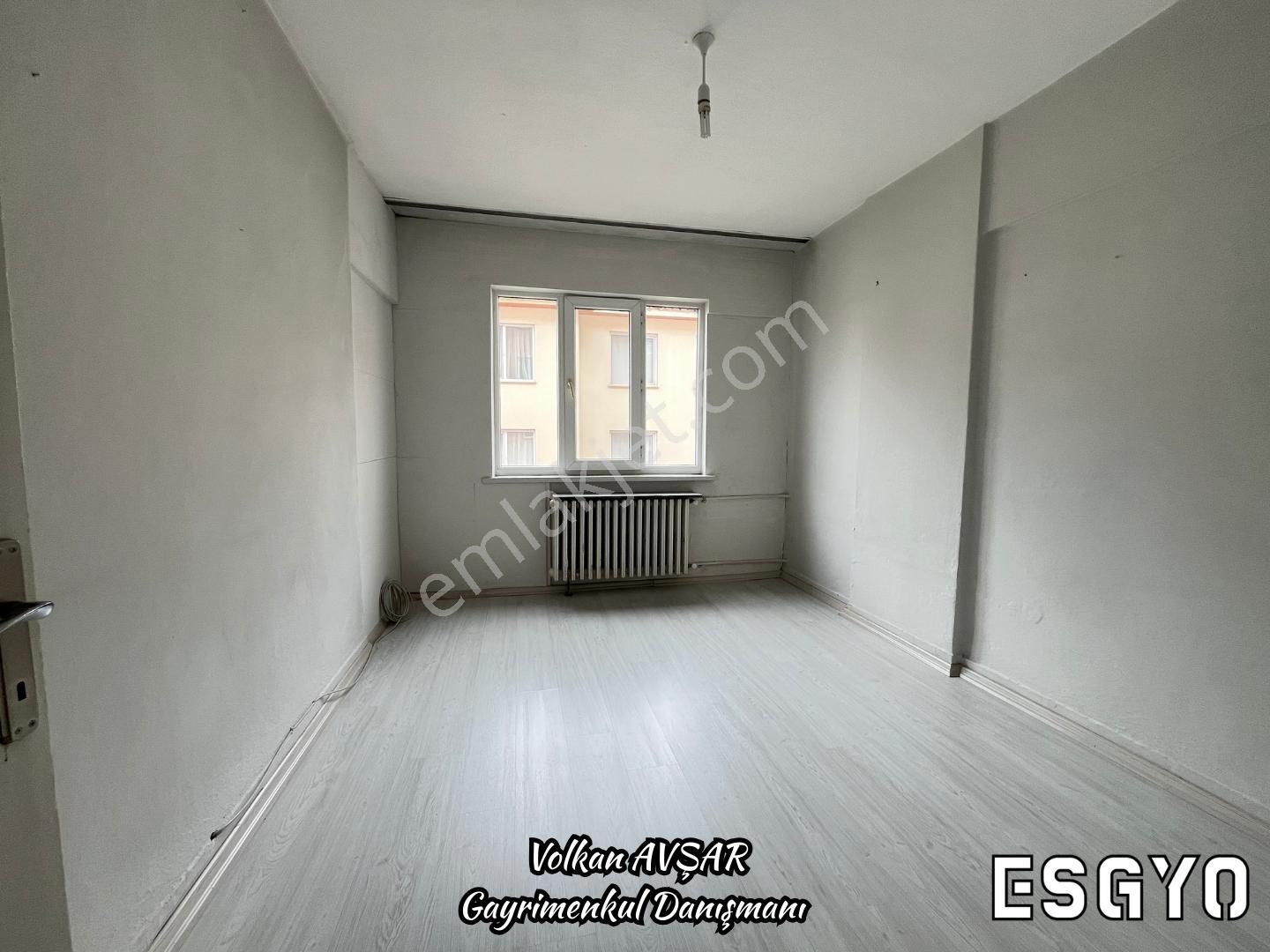 Esgyo'dan Cumhuriyet Bulvarı Üzerinde Kiralık Bakımlı 2+1 Daire - Görsel 21