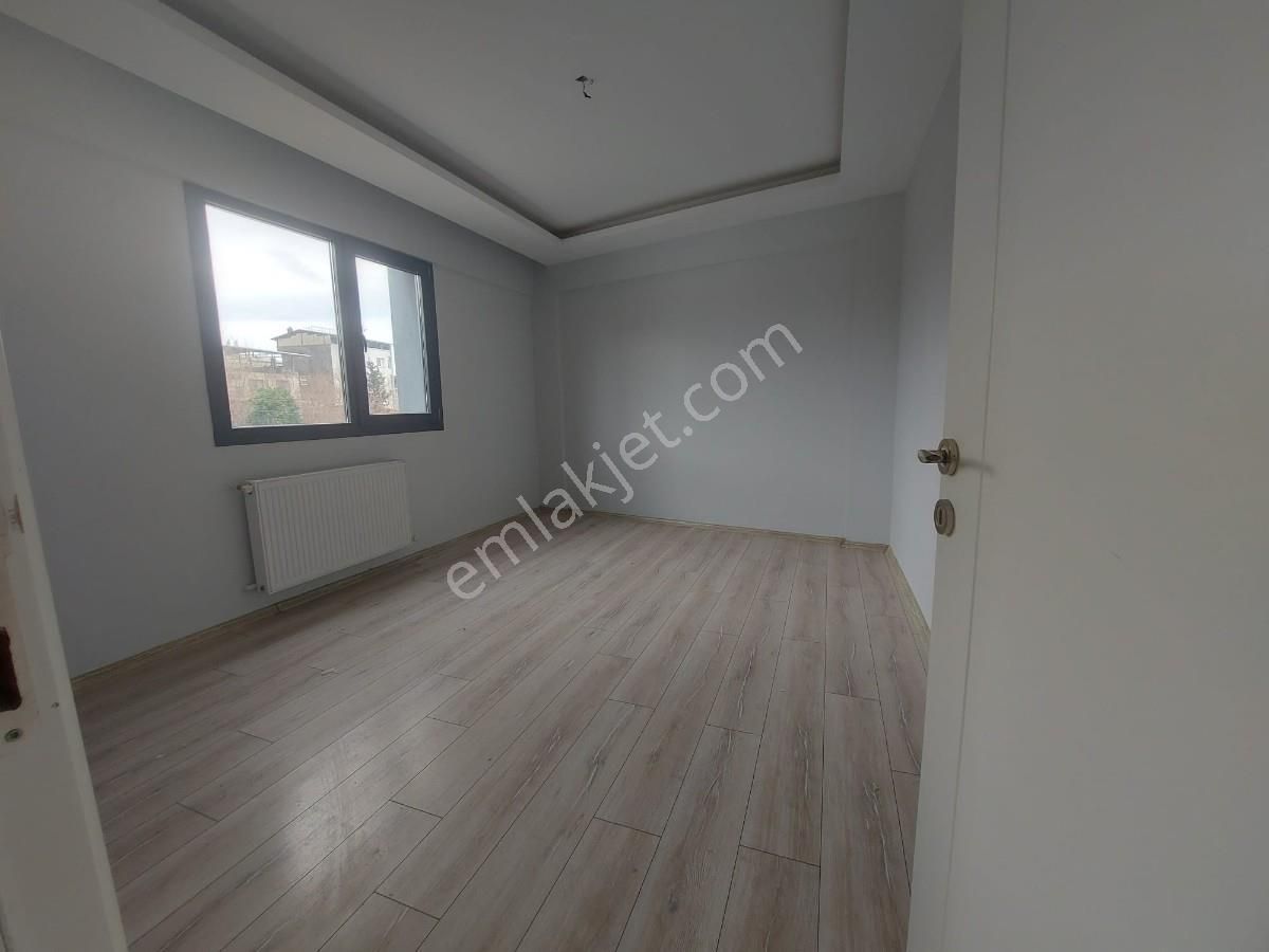 Akıncılar Mah. Koşu İzban Yakını 2+1 Arakat Satılık Daire - Görsel 9