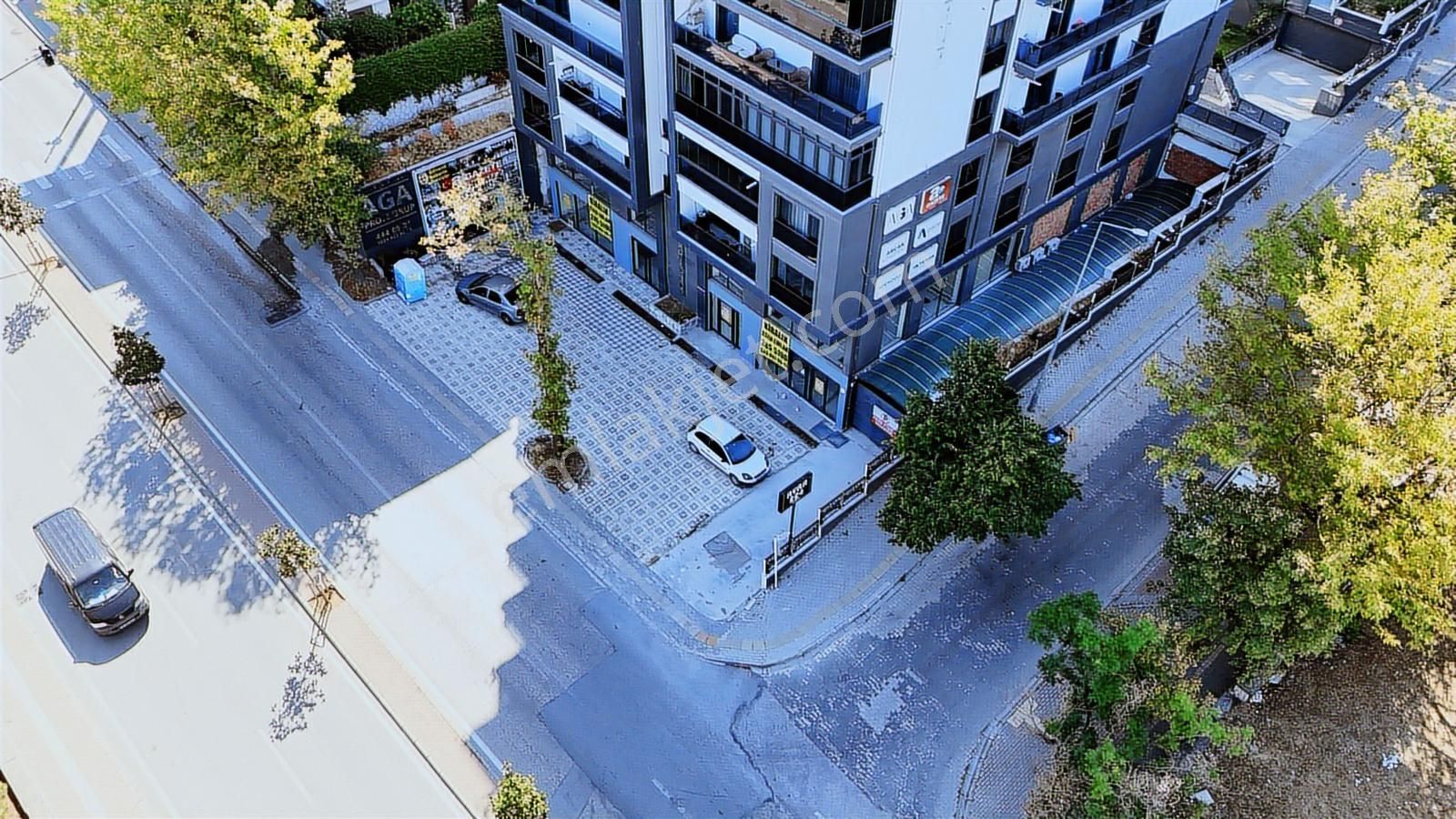 Esen'den Caddeye Cephe Kiralık Dükkan & Mağaza - Görsel 20