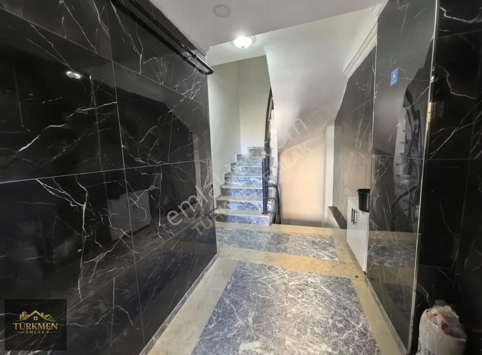 Türkmen Emlak'tan Satılık 1 Yaşında Asansörlü 2+1 Balkonlu Daire - Görsel 17